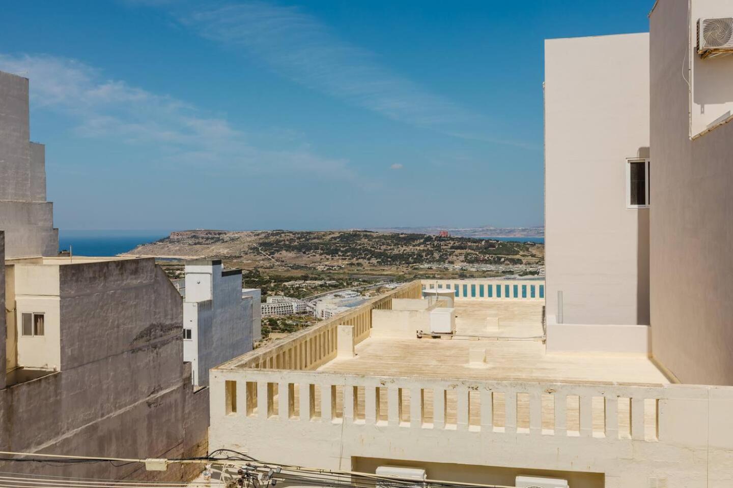 Fl 4 Mellieha 3BED with views! by Homely