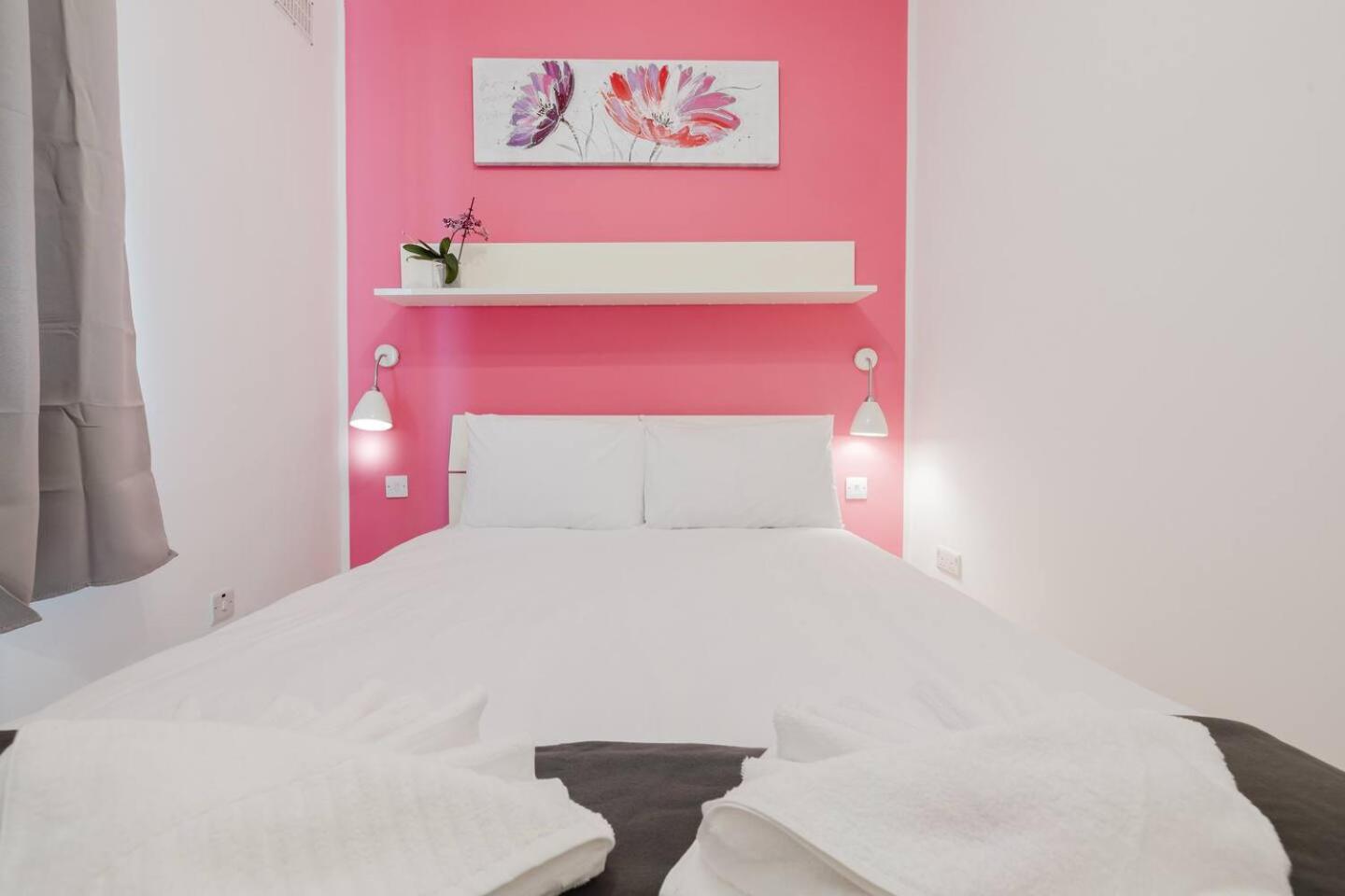 St Julians centre 3BED with views! by Homely photo 5