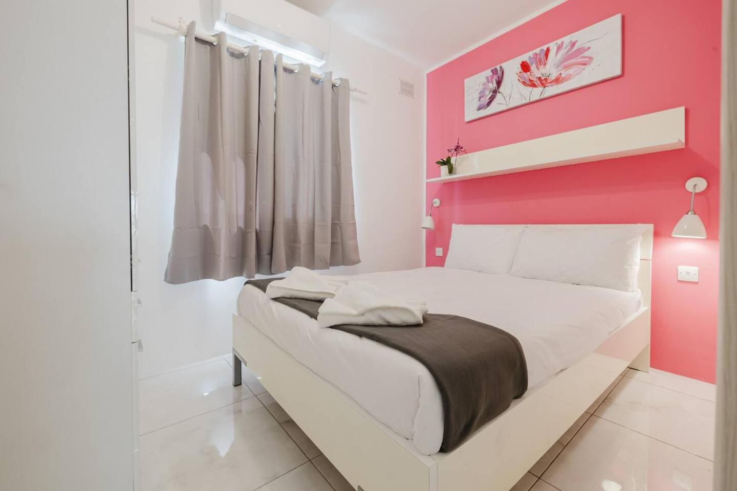St Julians centre 3BED with views! by Homely photo 2