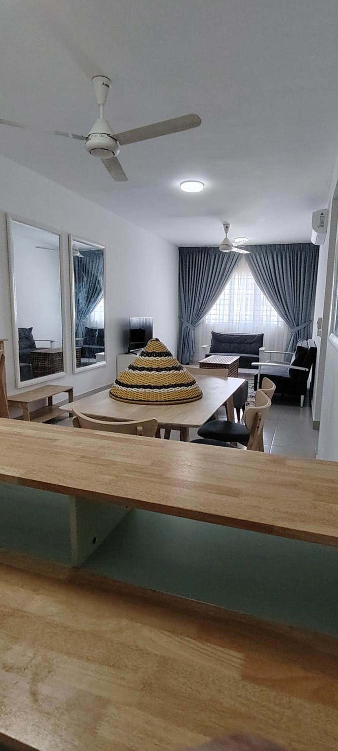 J&K Guesthouse at Harmoni Apartment, Eco Majestic