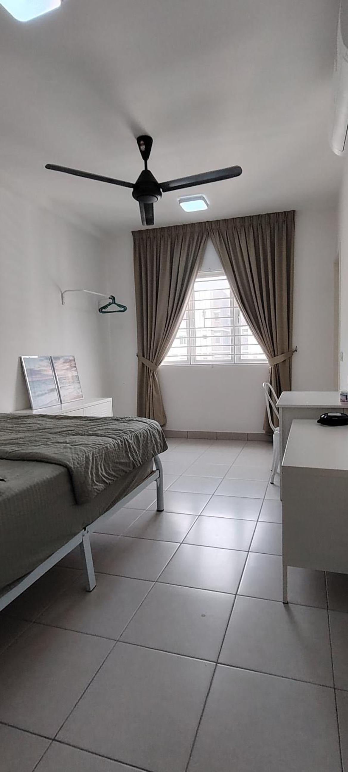 J&K Guesthouse at Harmoni Apartment, Eco Majestic