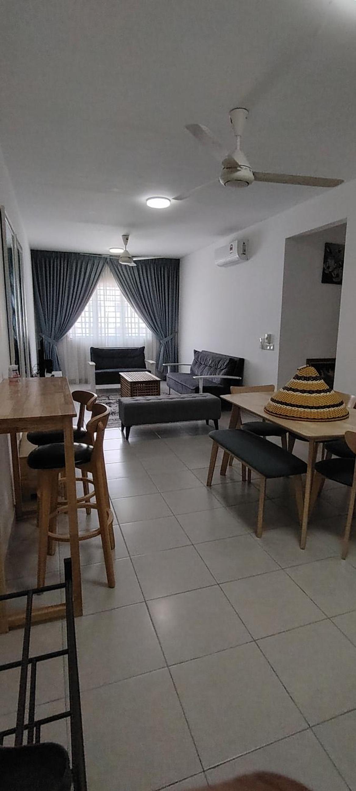 J&K Guesthouse at Harmoni Apartment, Eco Majestic