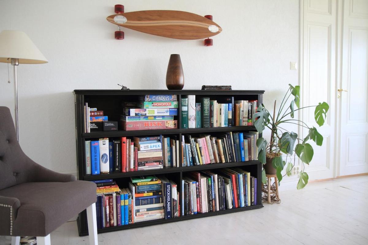 Central penthouse rooms near ferry, bus, nature