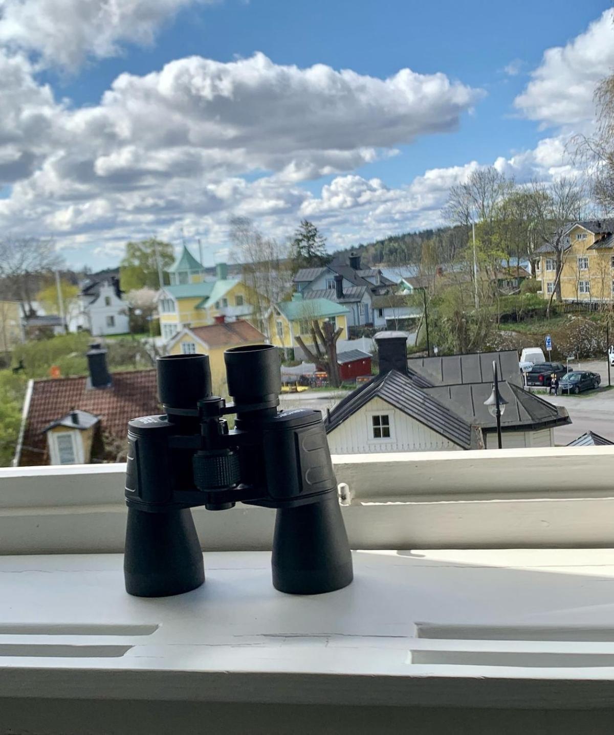 Central penthouse rooms near ferry, bus, nature