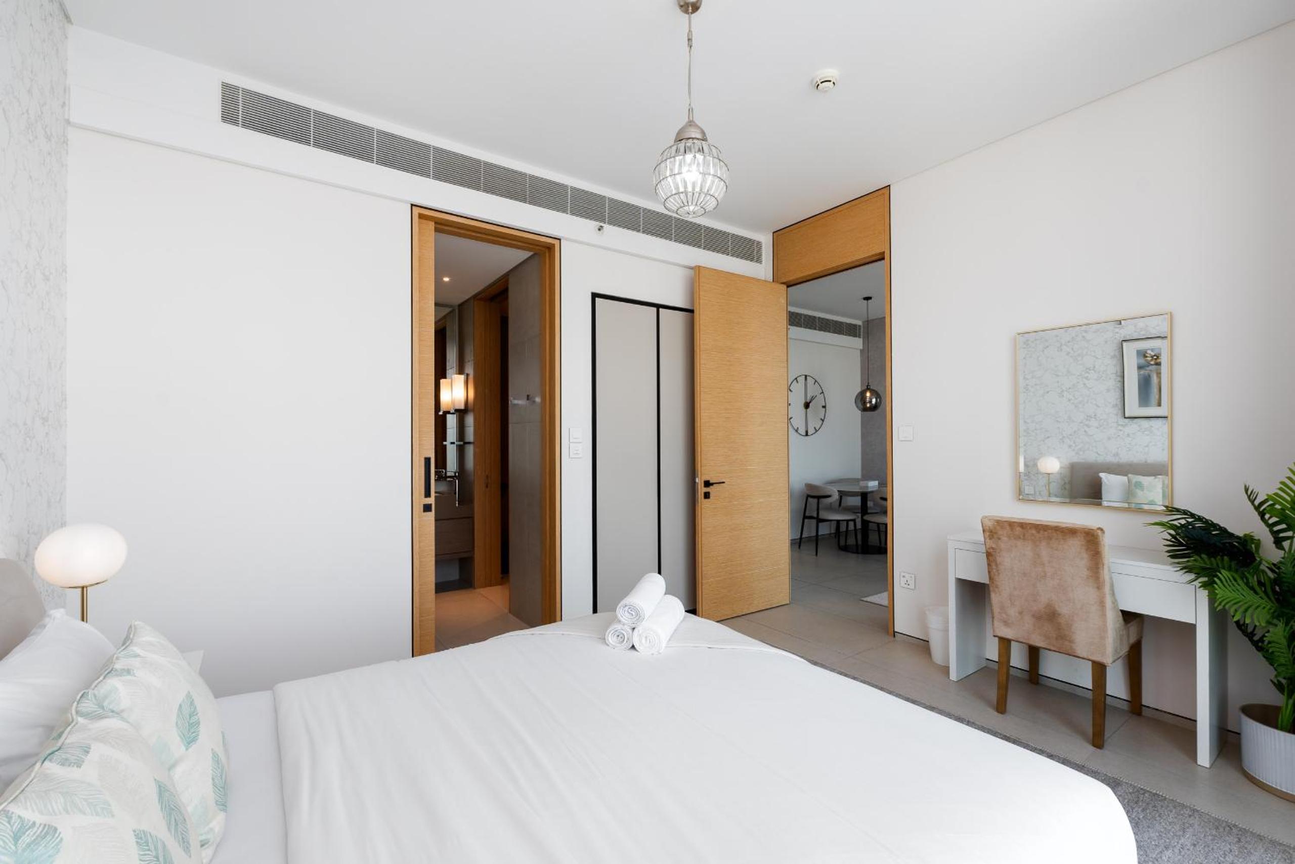 Address JBR Marina View, Jumeirah Beach Residence, Dubai Marina - Mint Stay