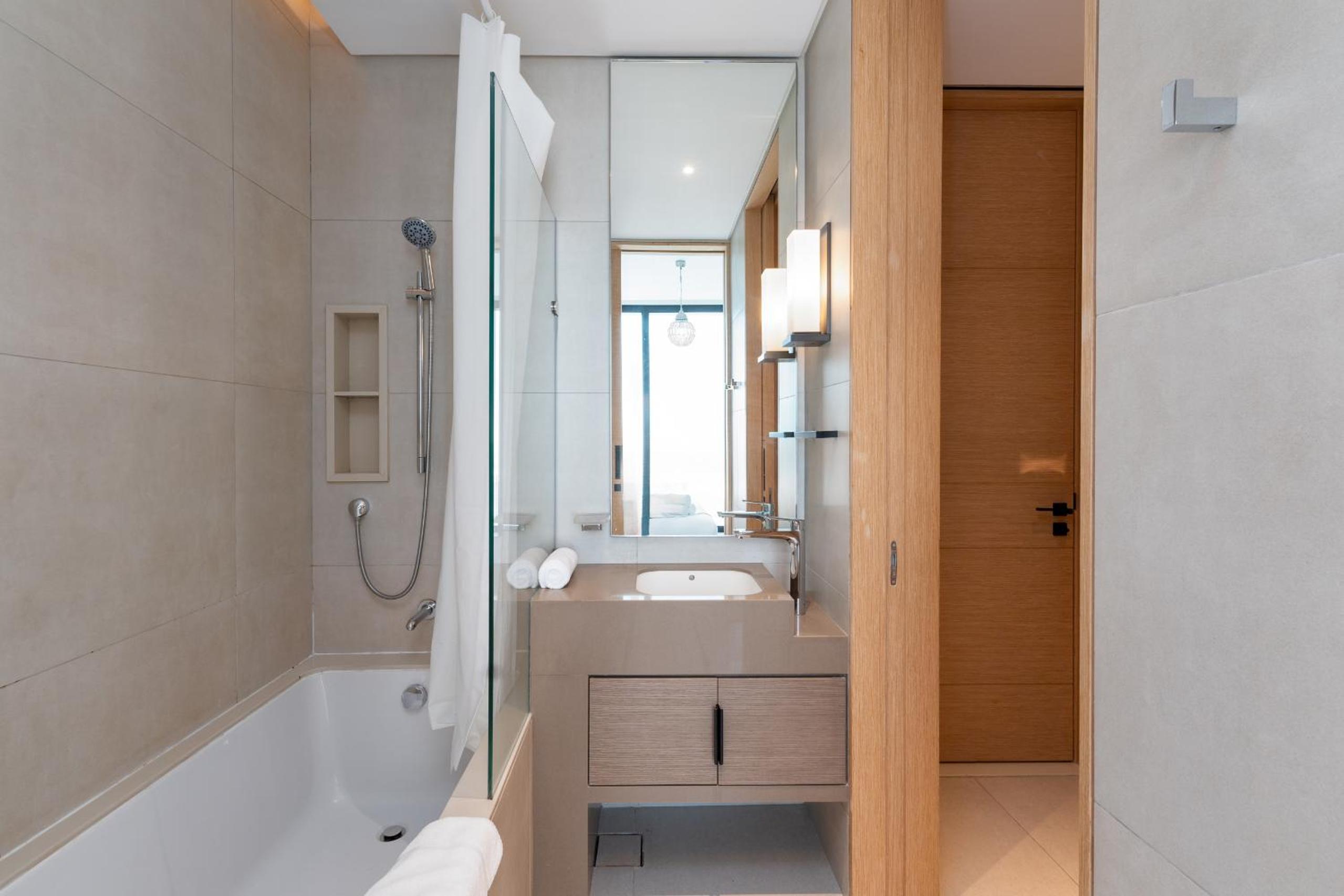 Address JBR Marina View, Jumeirah Beach Residence, Dubai Marina - Mint Stay