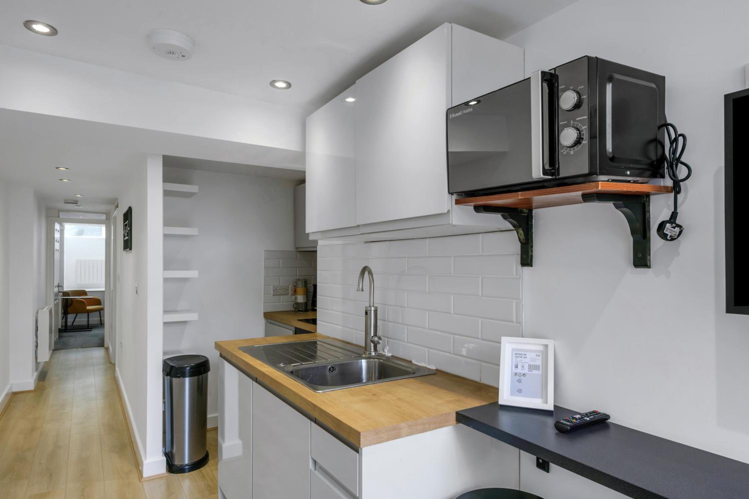 Sheffield 1-Bed Flat by Parks, Trails & Woodland