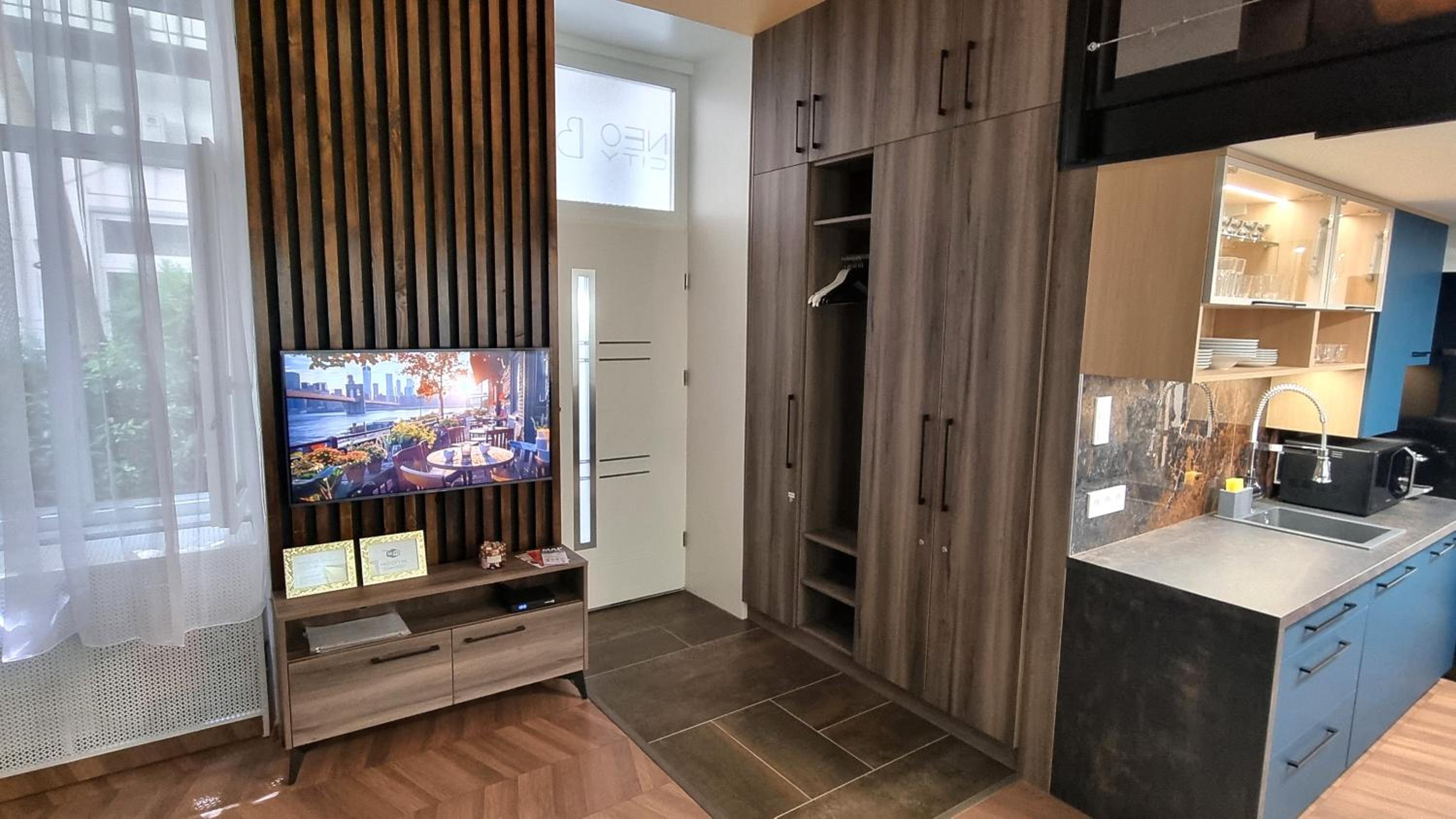 Goldcentral Apartment NEOcity B6 - next to New York Cafe