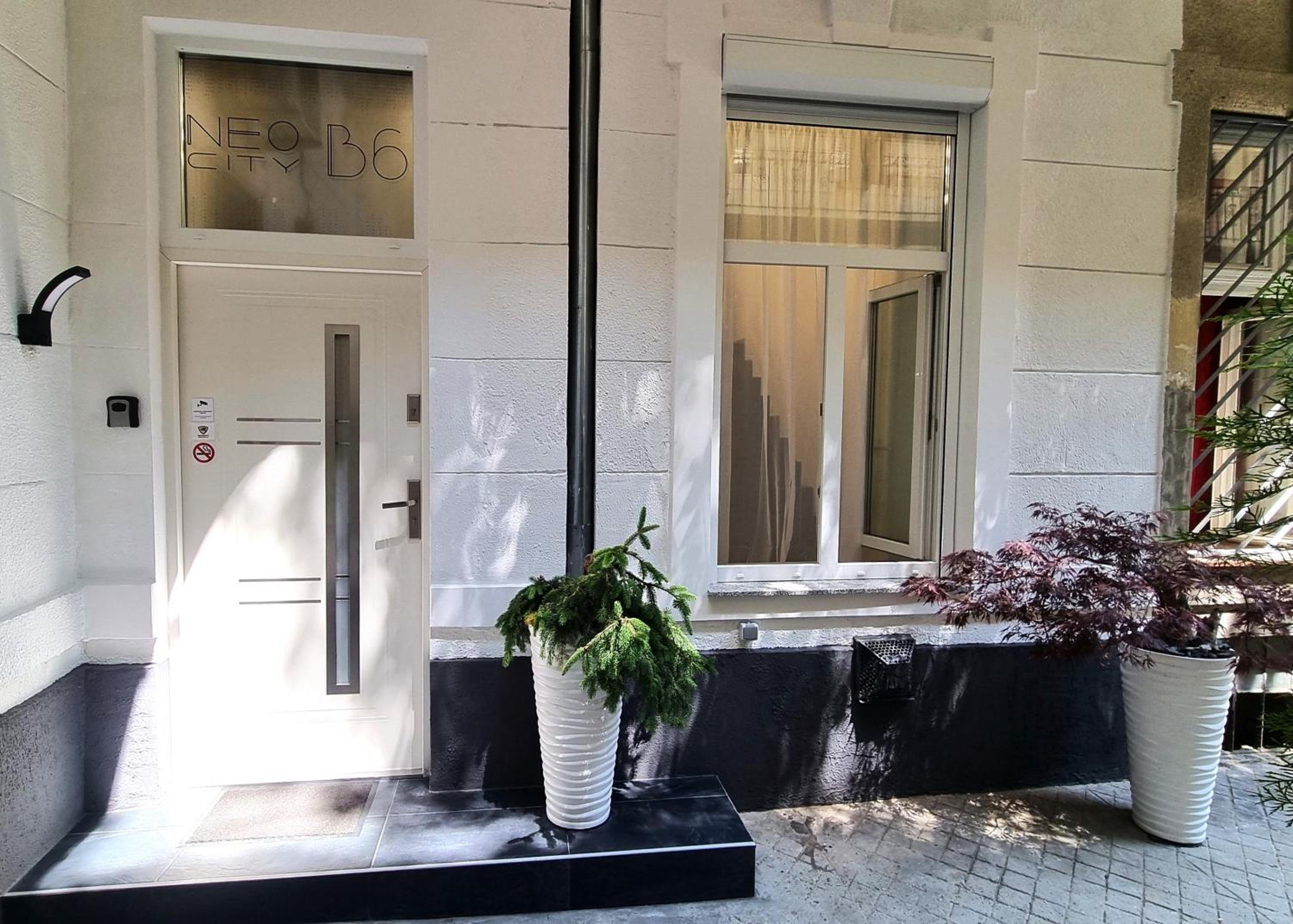 Goldcentral Apartment NEOcity B6 - next to New York Cafe