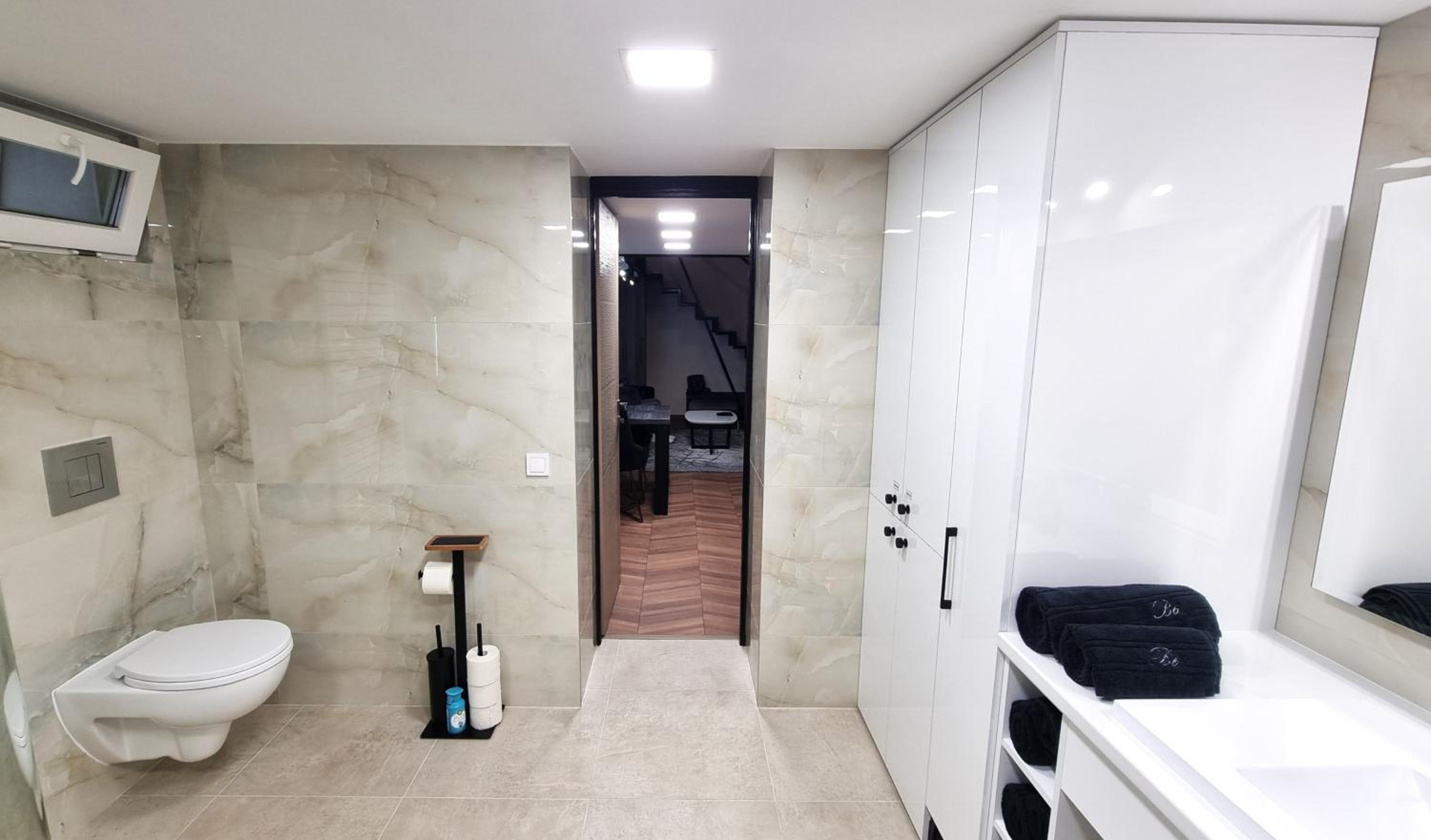 Goldcentral Apartment NEOcity B6 - next to New York Cafe