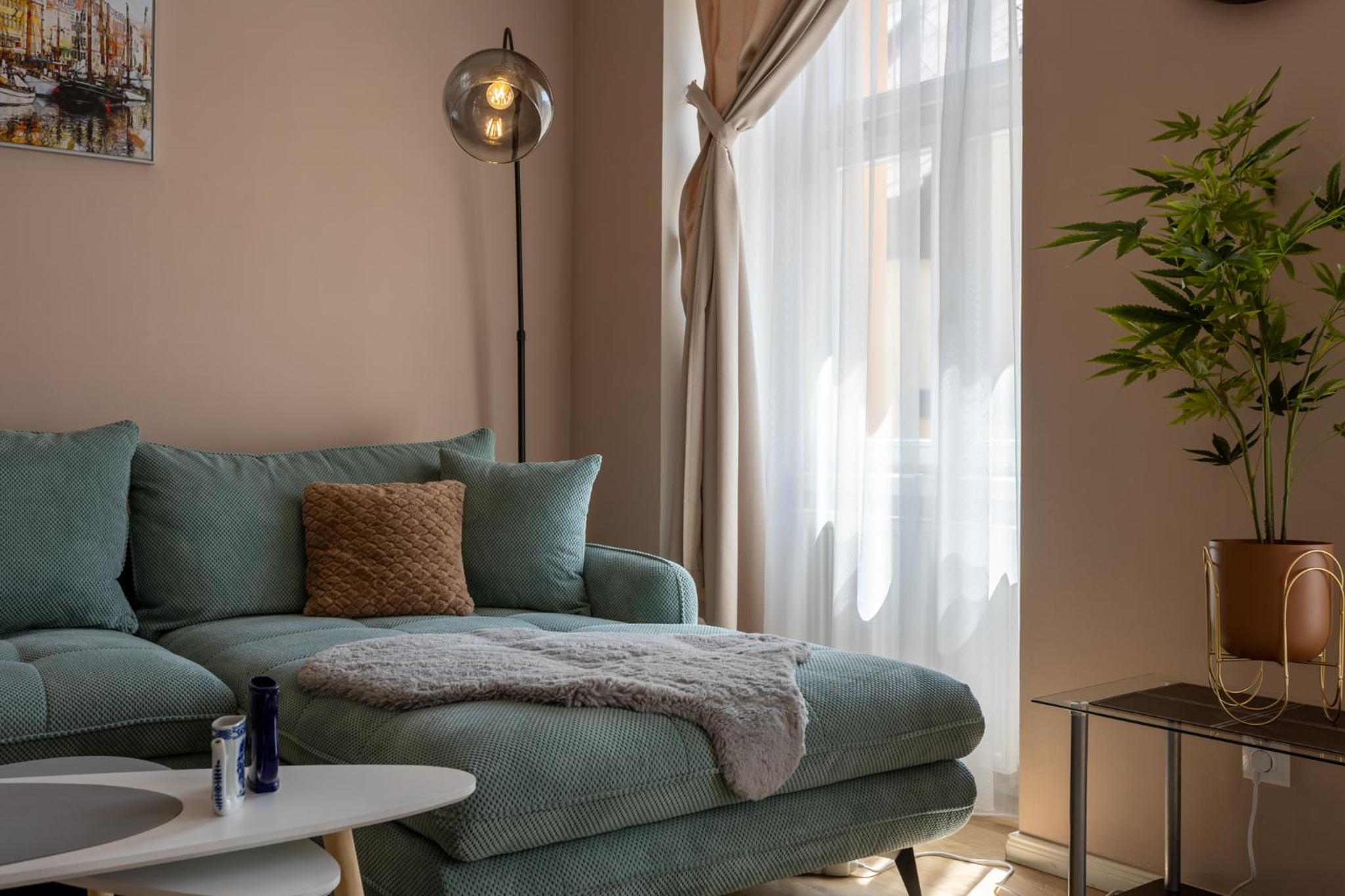 Apartment Near Colonnade