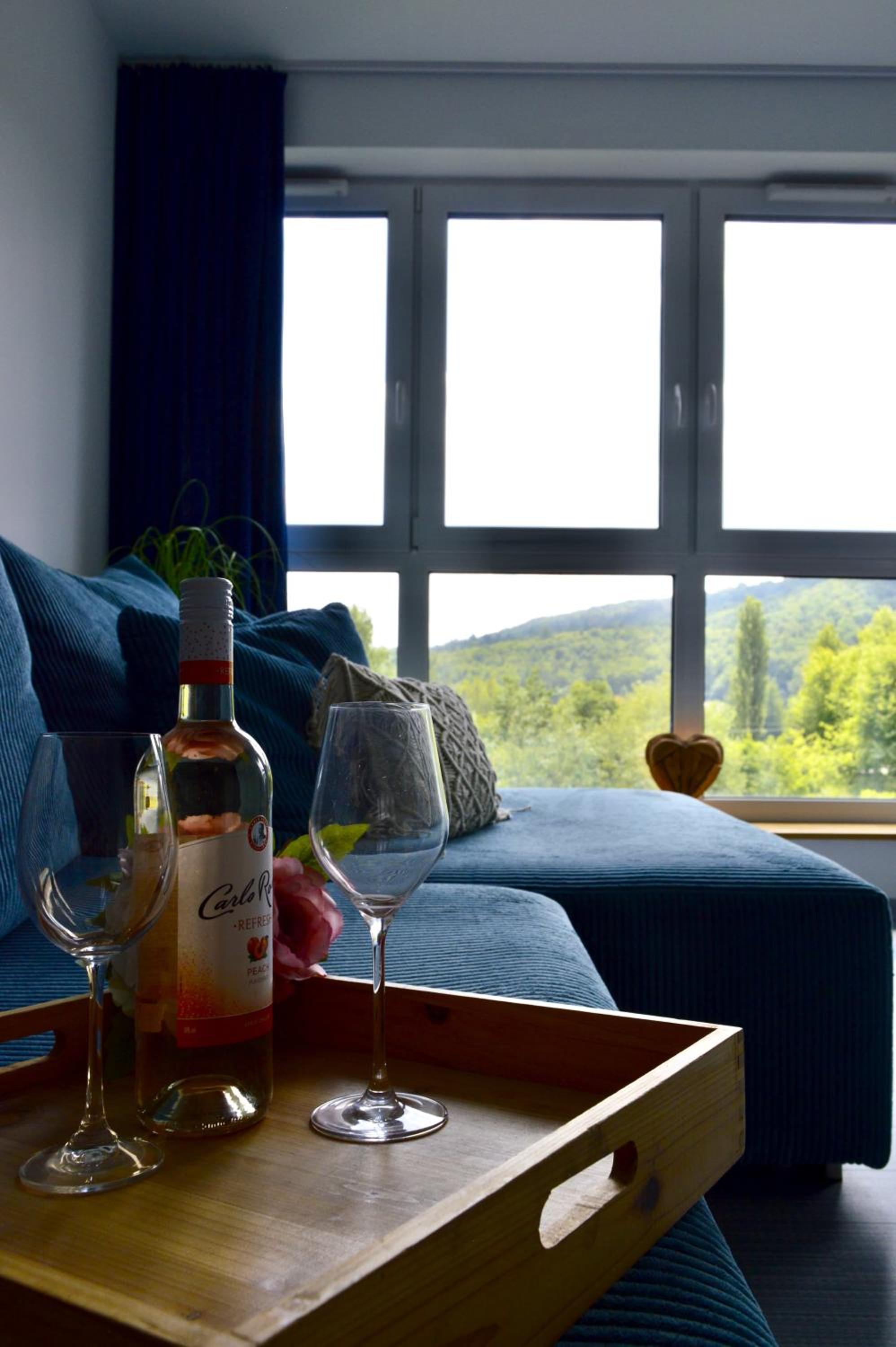BESKID APARTMENTS nowoczesne, stylowe apartamenty z parkingiem by ReApartments