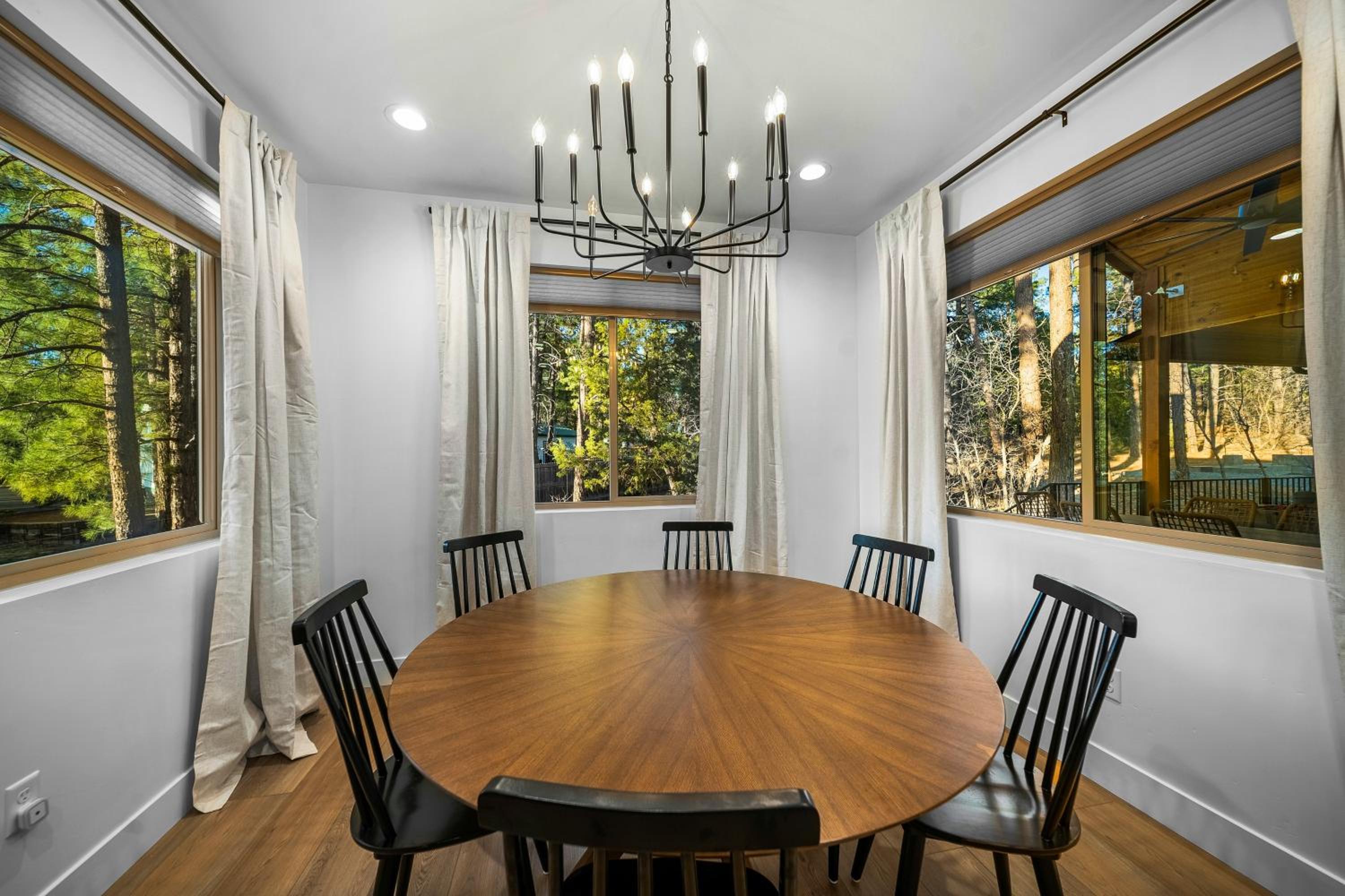 Lake-View Gem with Outdoor Entertainment in Show Low