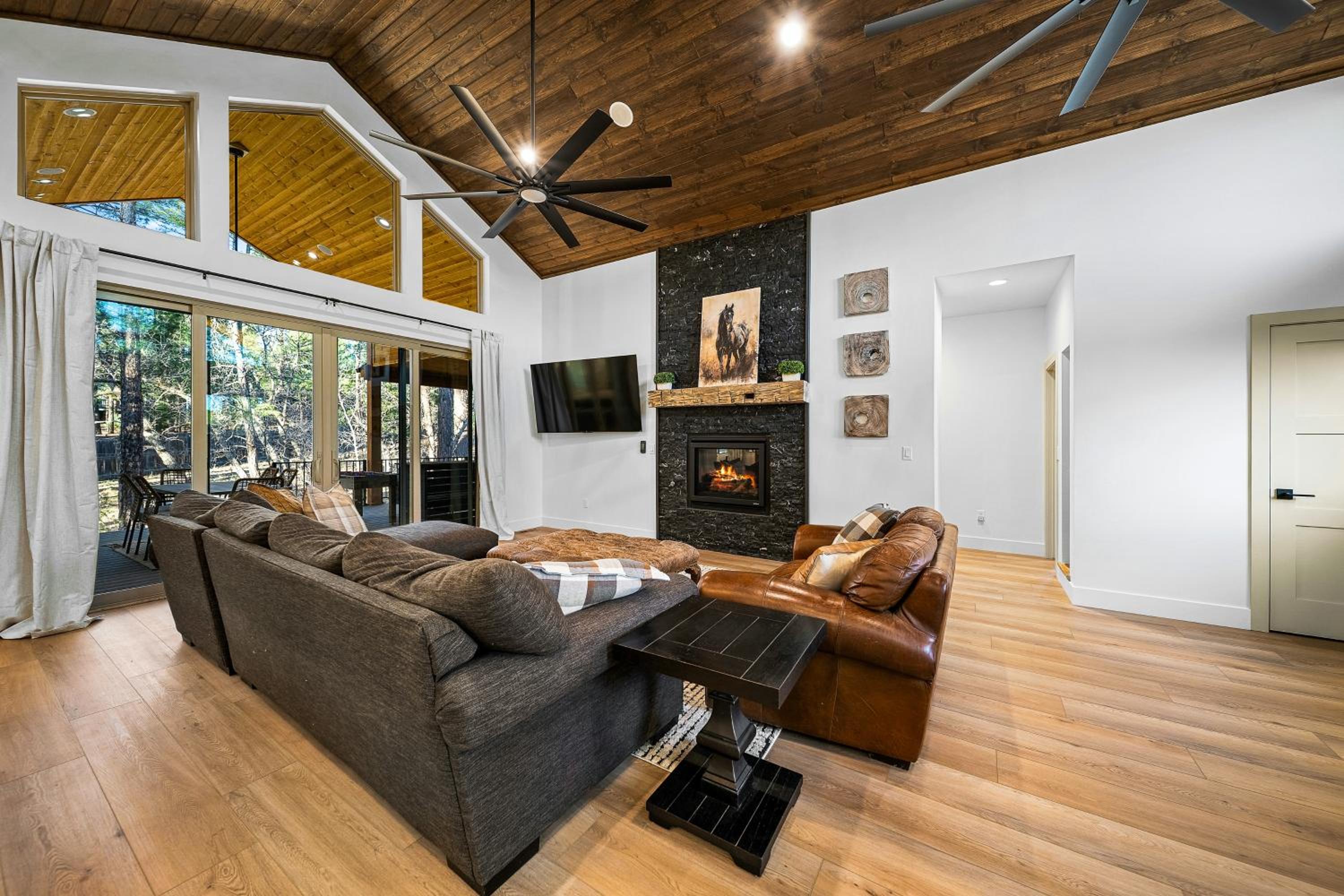 Lake-View Gem with Outdoor Entertainment in Show Low