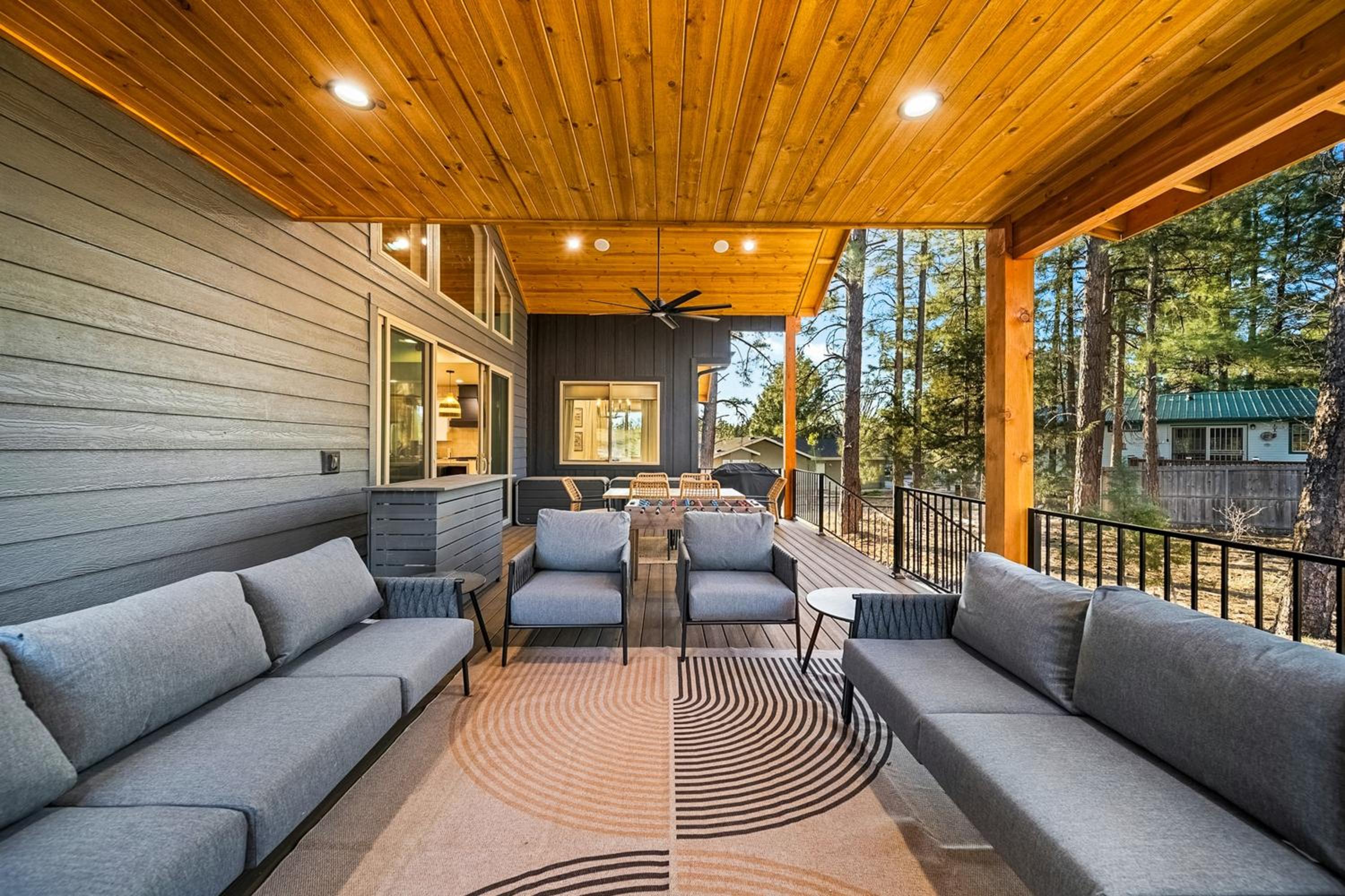 Lake-View Gem with Outdoor Entertainment in Show Low