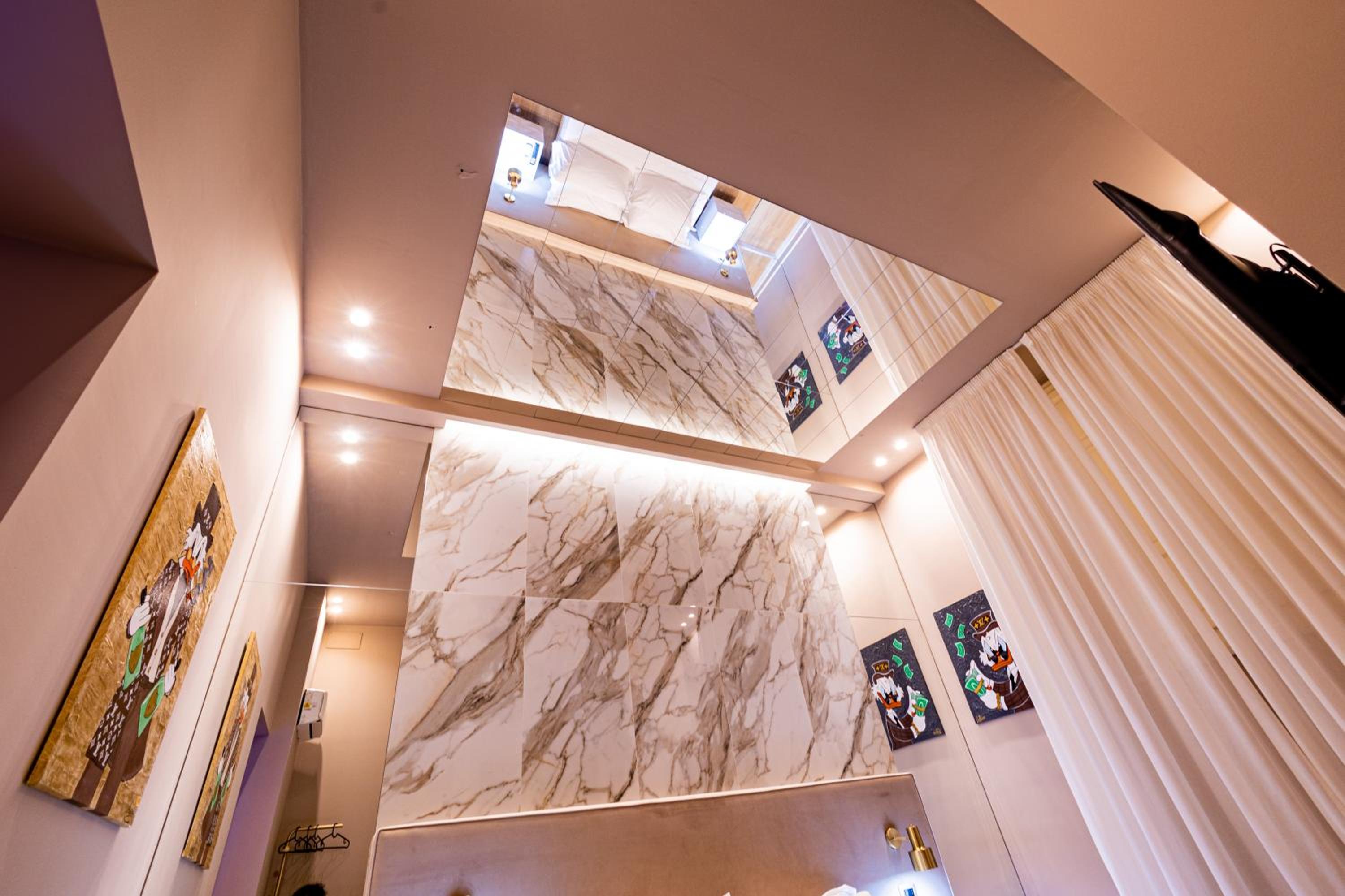 GM Luxury Apartment
