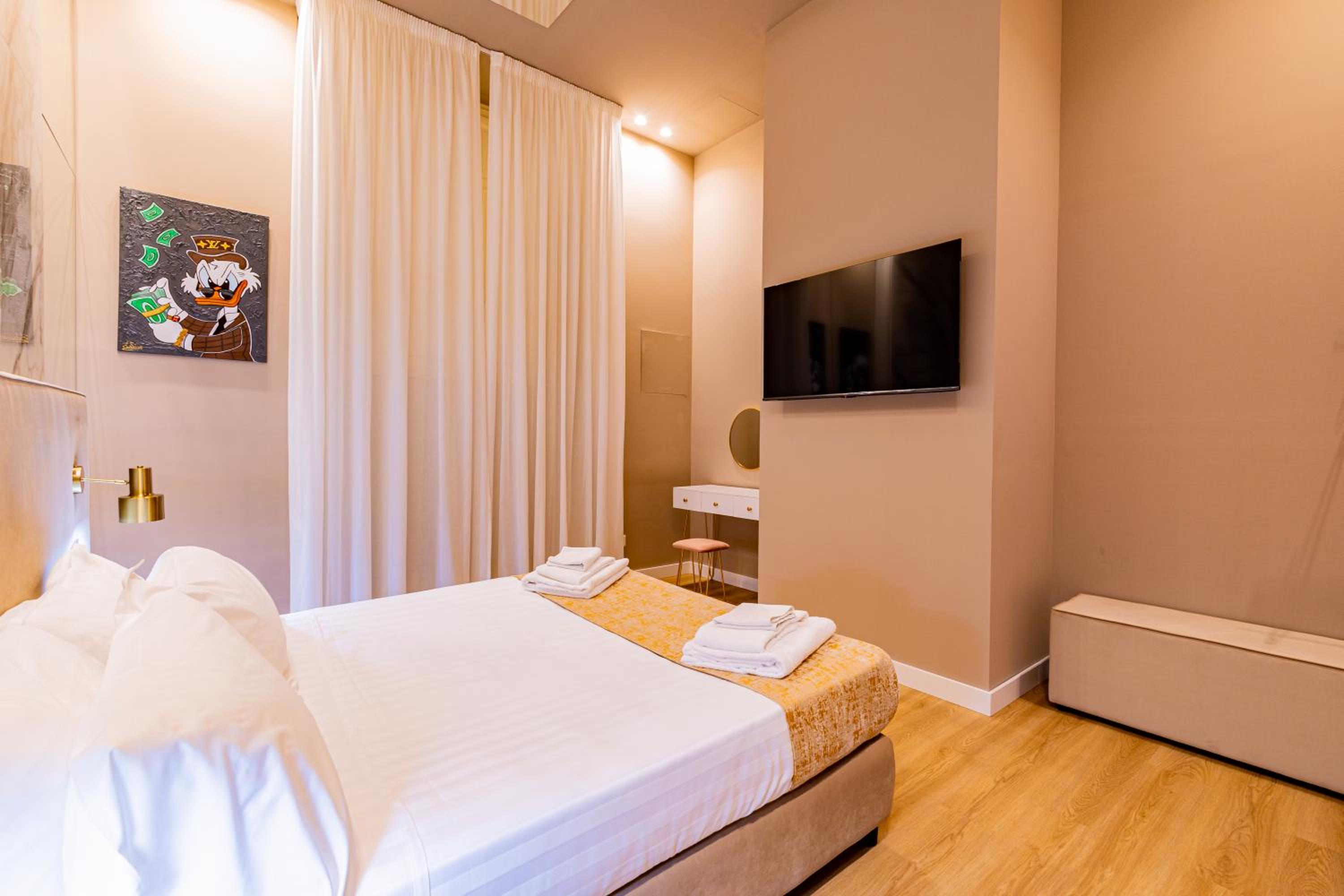 GM Luxury Apartment