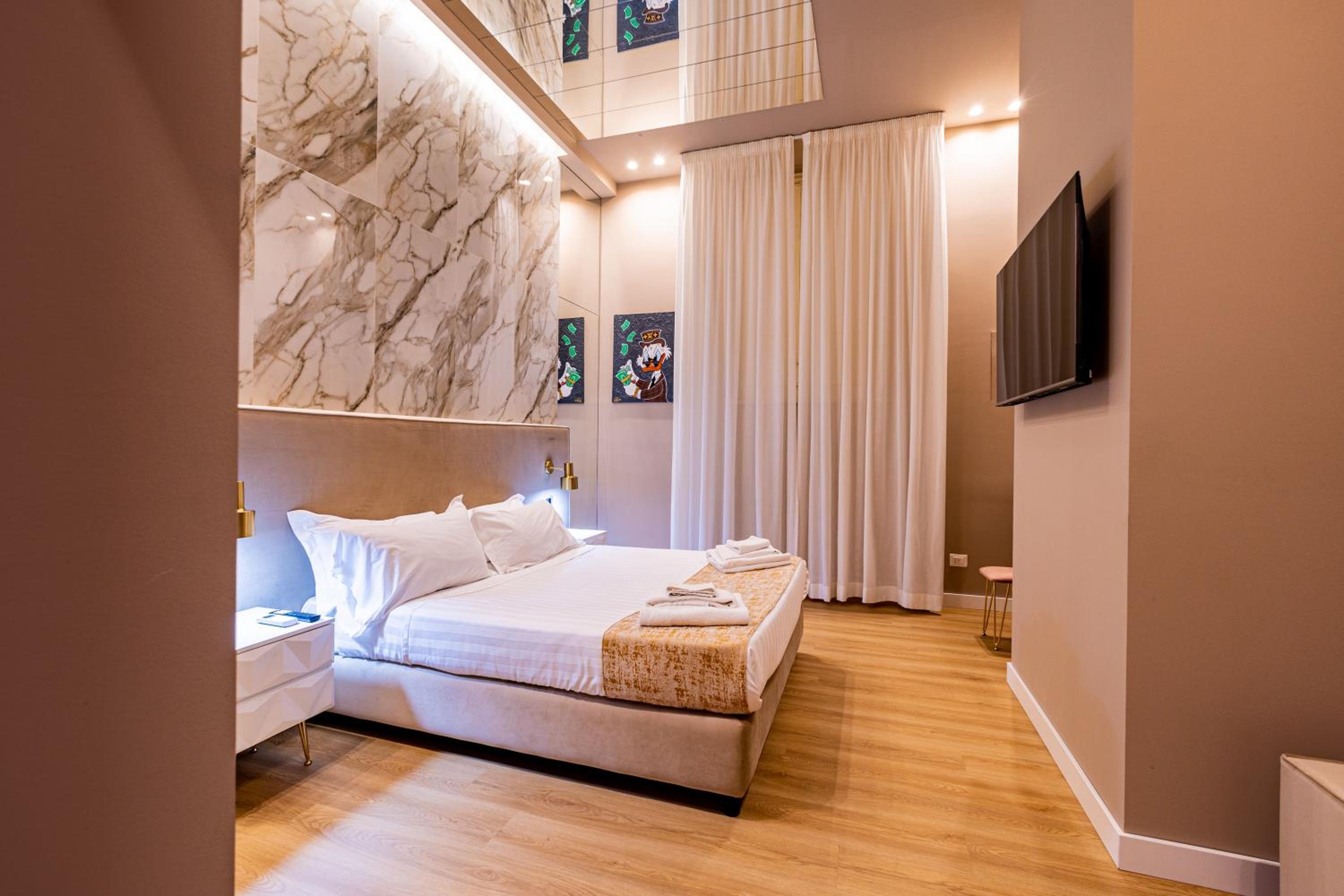 GM Luxury Apartment