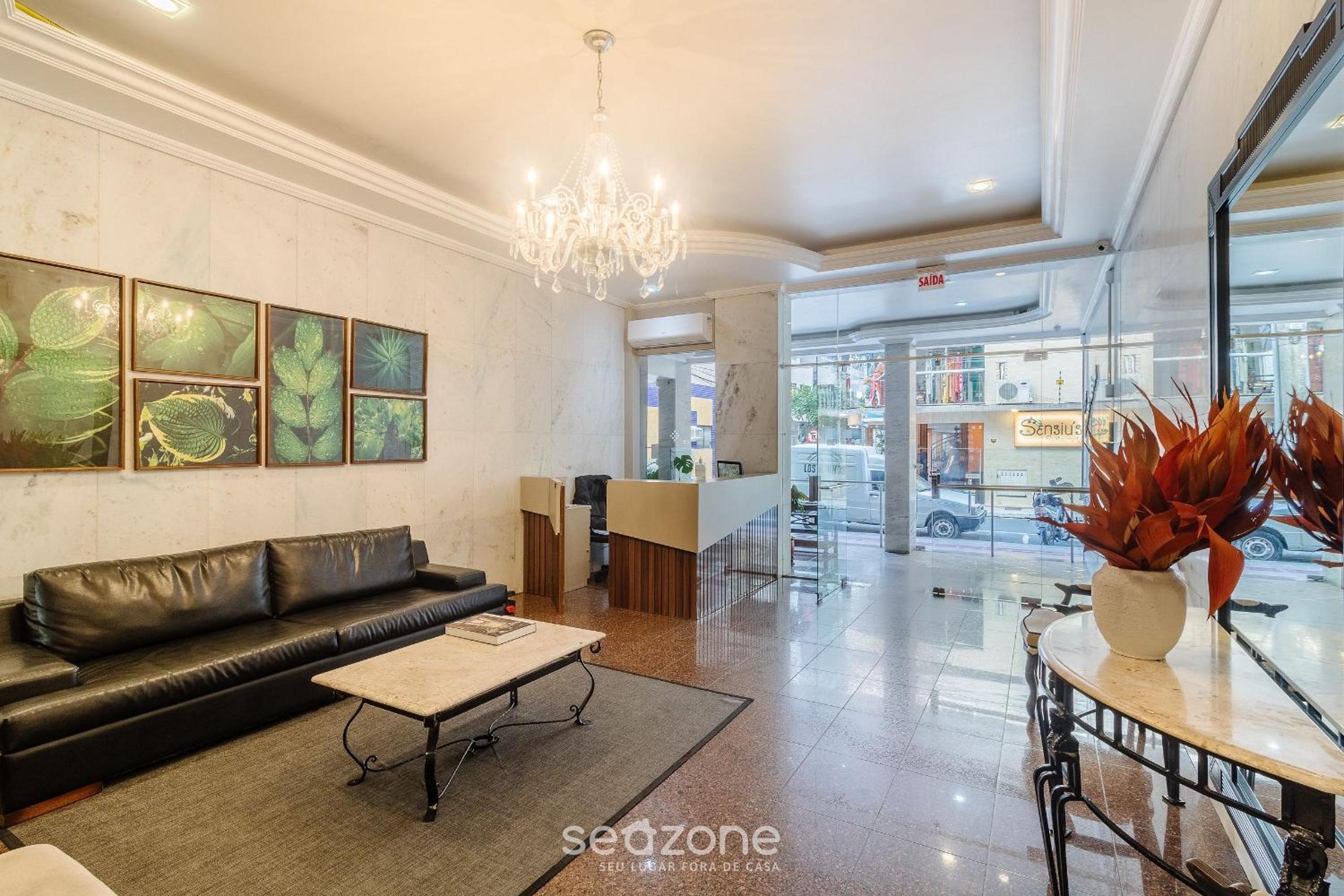 Modern and fully-equipped apartments 100m from Central Beach - VTR