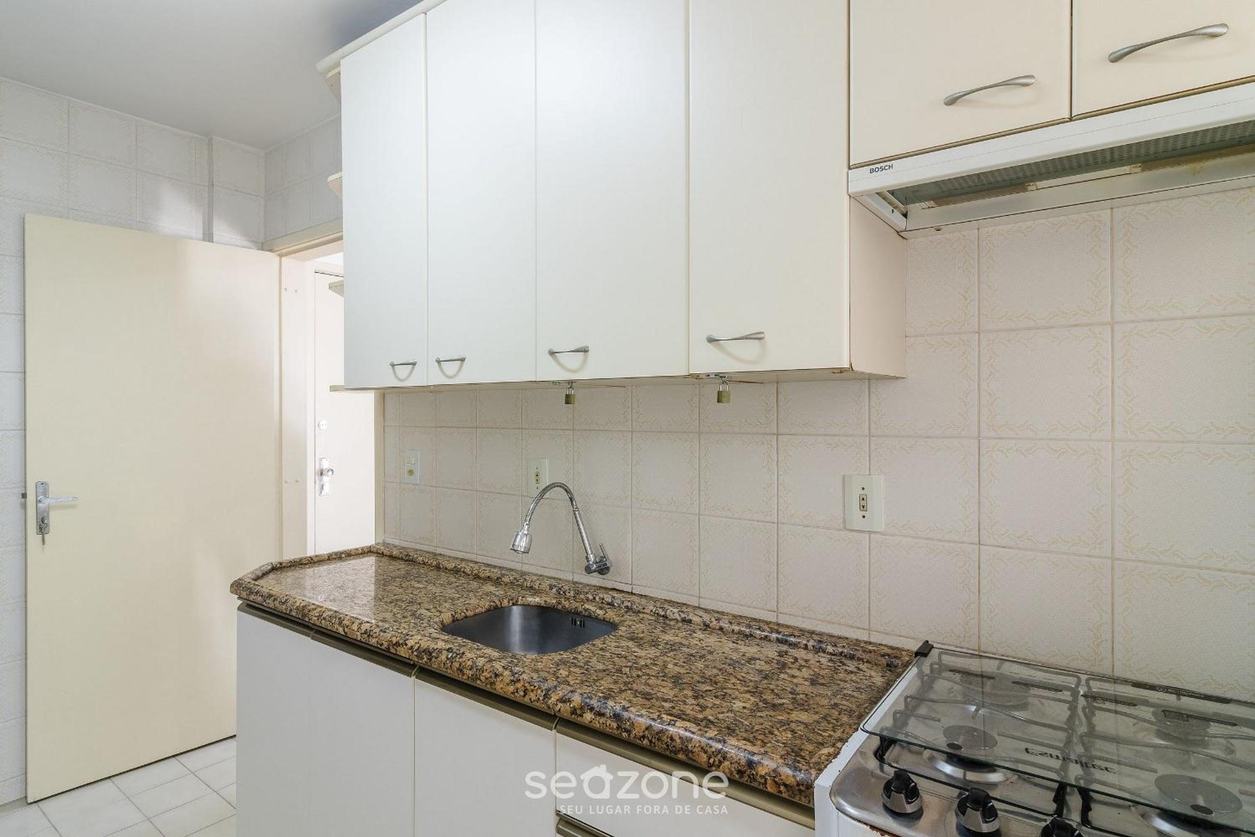 Modern and fully-equipped apartments 100m from Central Beach - VTR