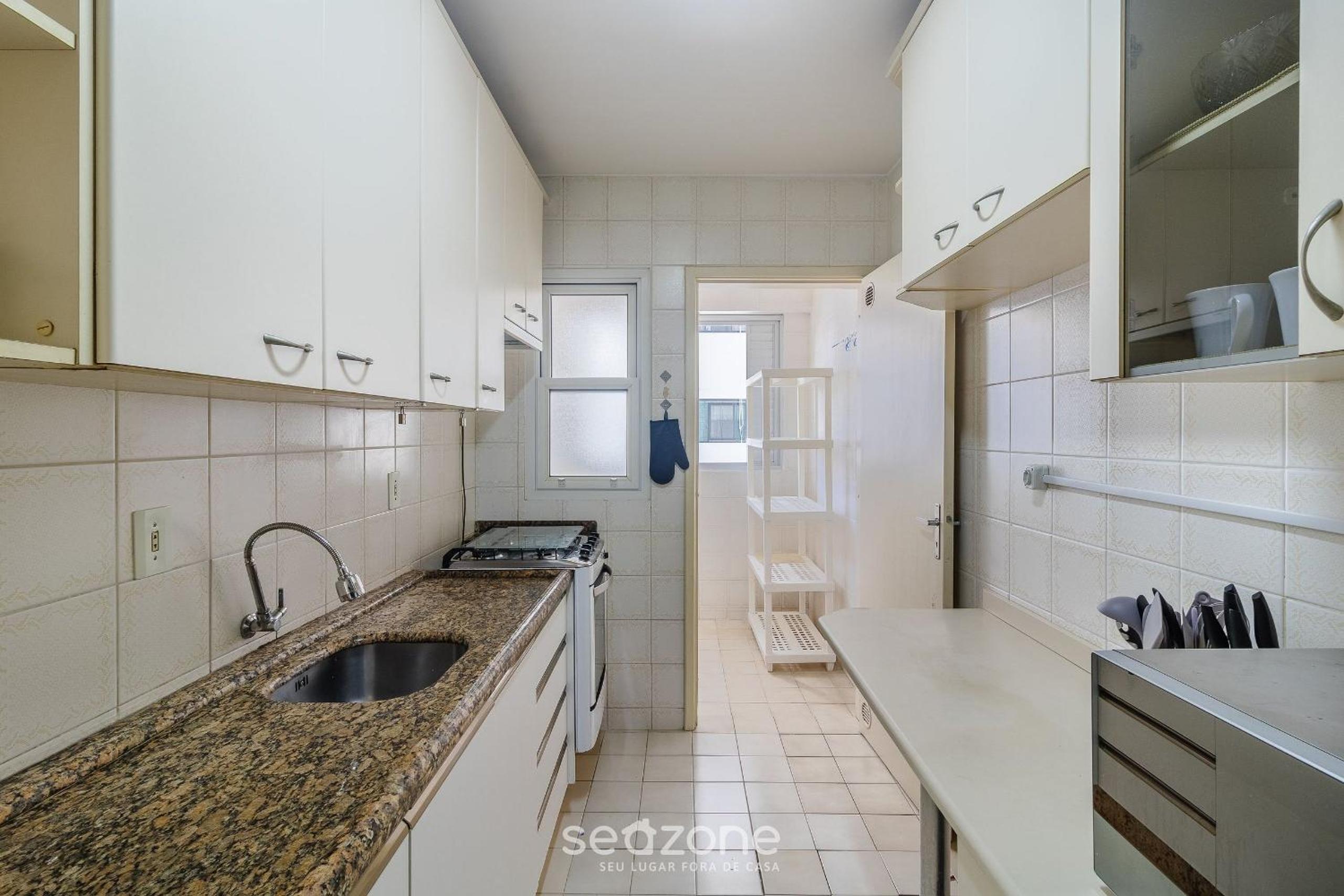 Modern and fully-equipped apartments 100m from Central Beach - VTR