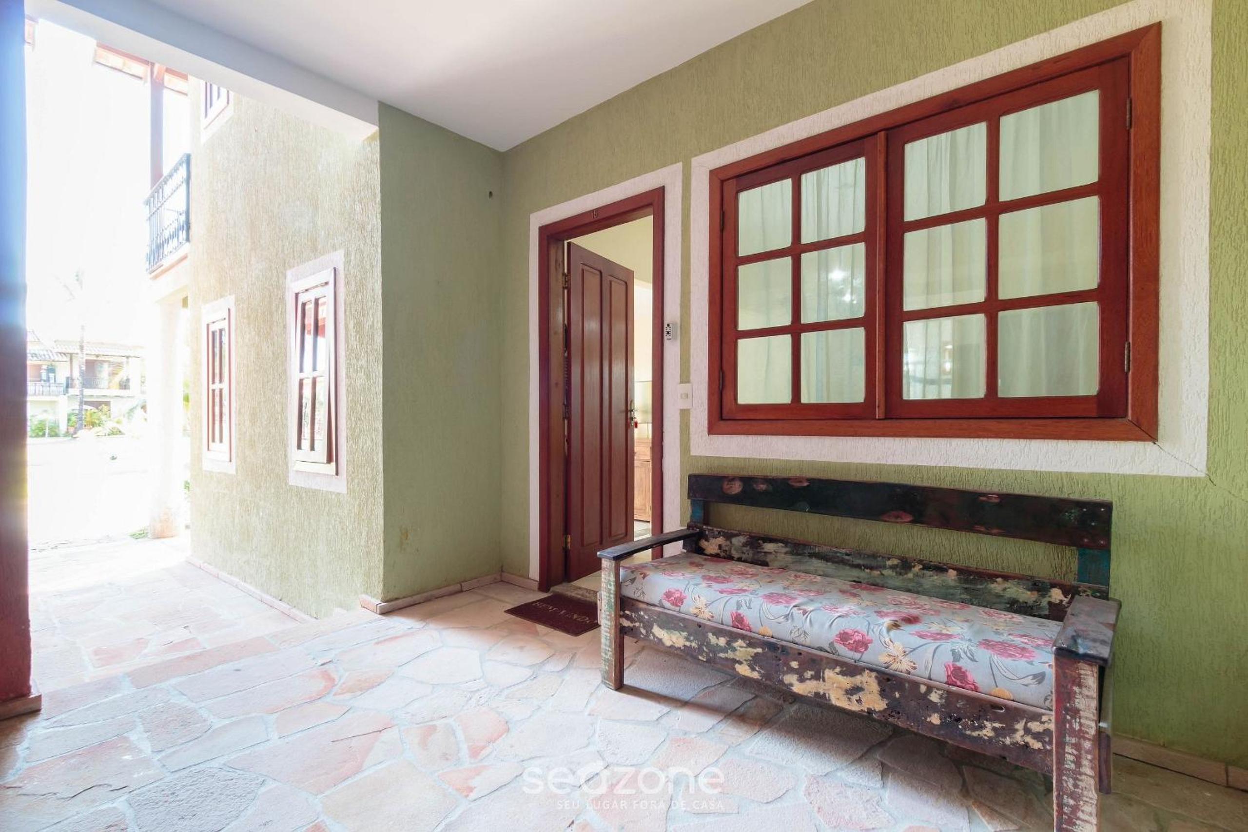 Beautiful house with pool & barbecue URA0015