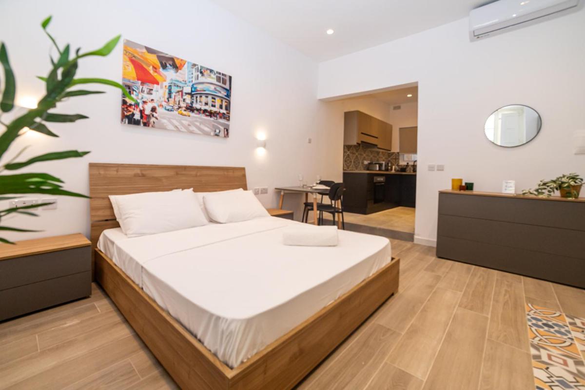 Emilio's Suites