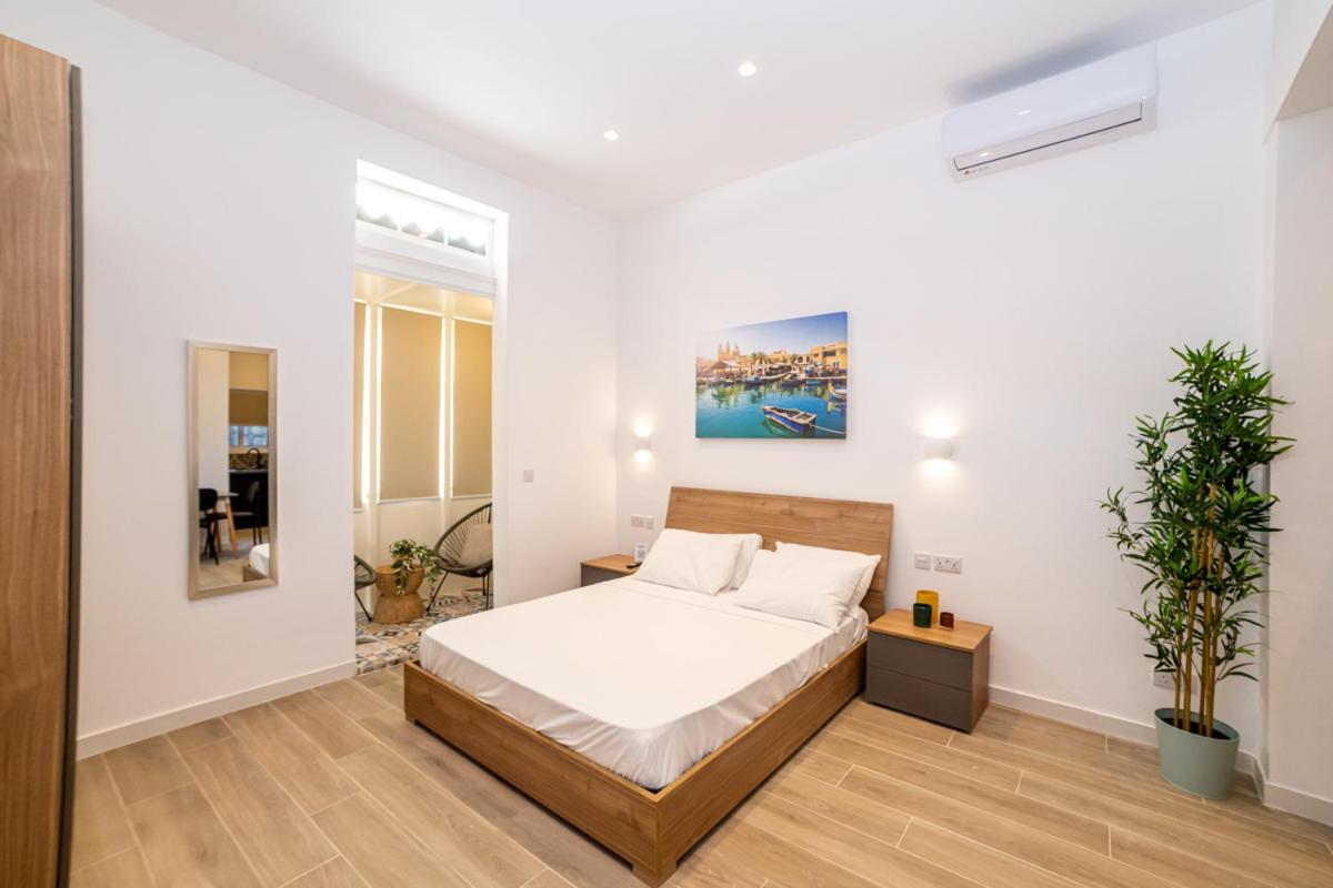 Emilio's Suites