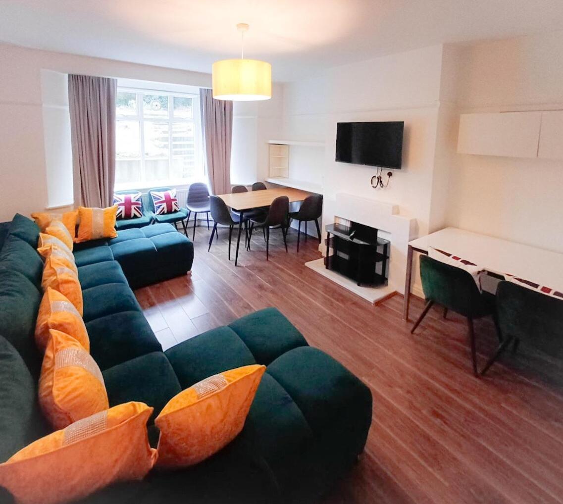 Ground floor Flat at Finchley Road