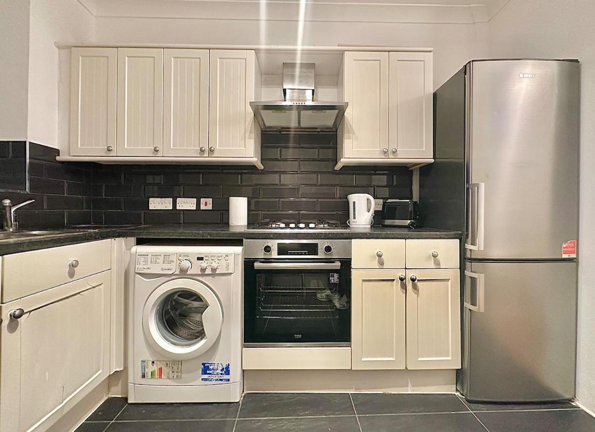 Ground floor Flat at Finchley Road
