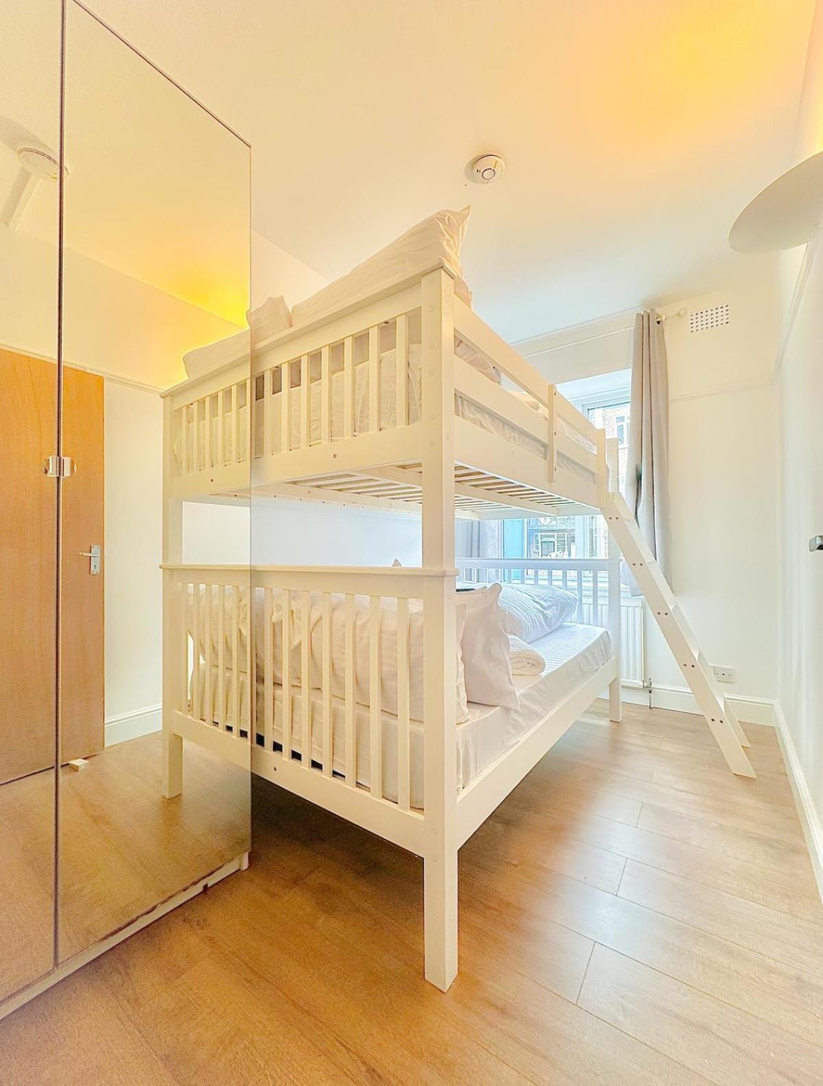 Ground floor Flat at Finchley Road