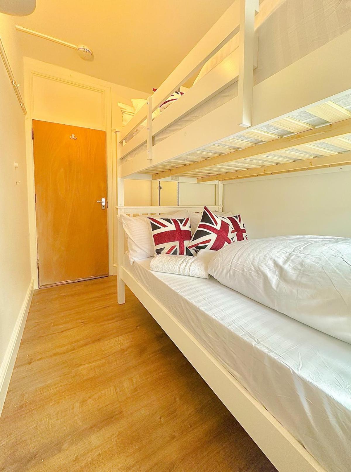 Ground floor Flat at Finchley Road