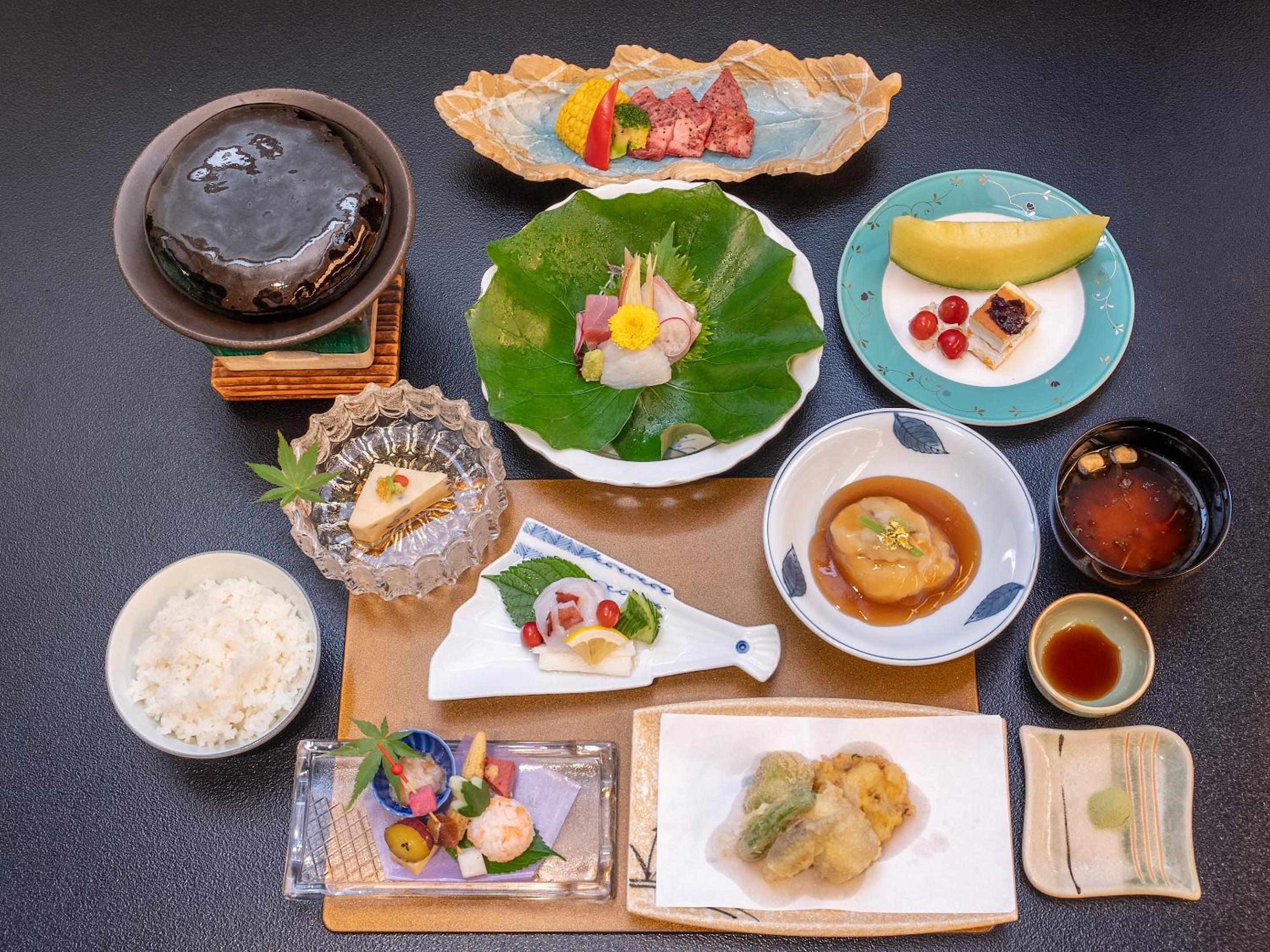 Livemax Resort Yuhigaura Kitu Onsen