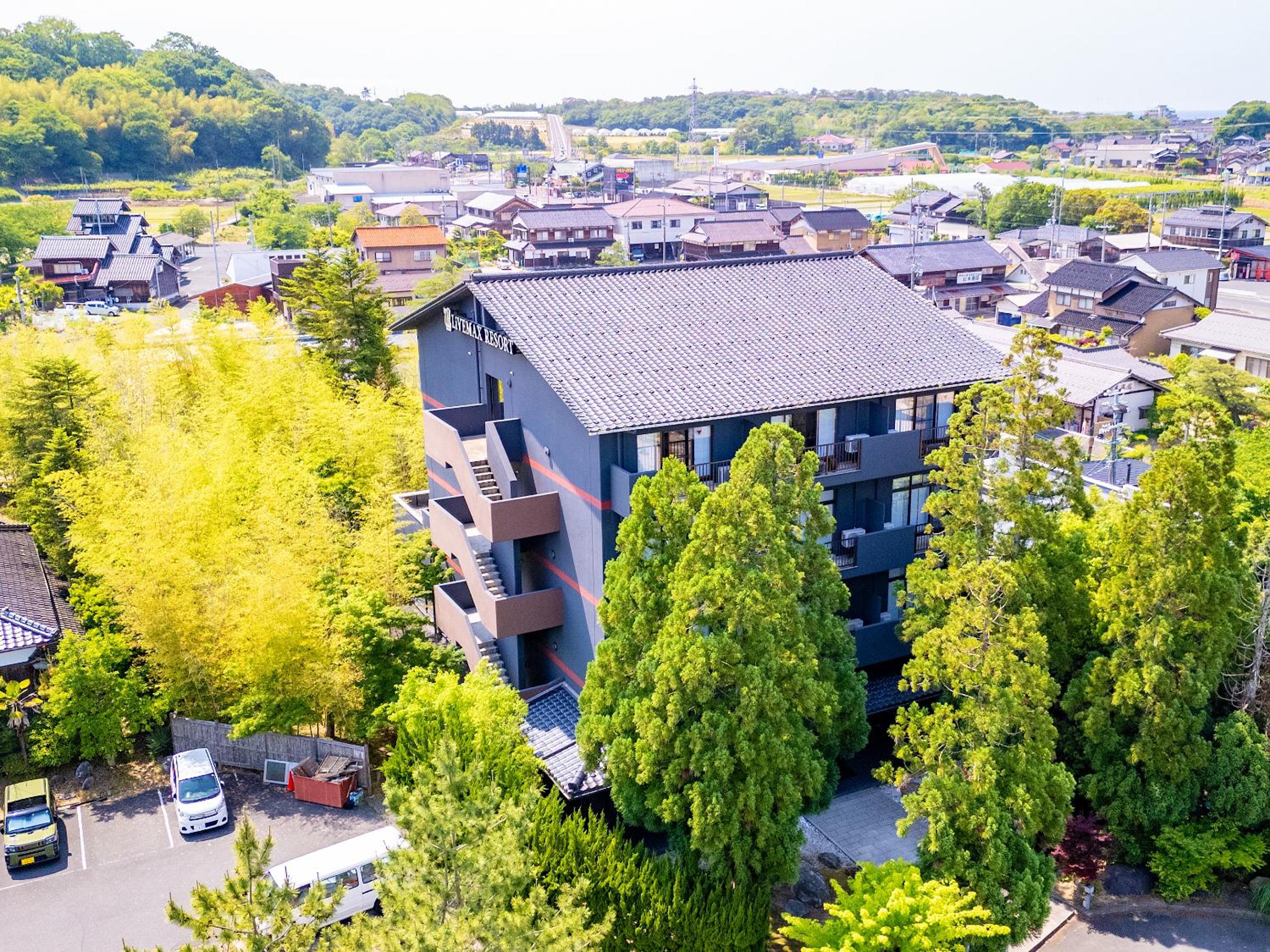 Livemax Resort Yuhigaura Kitu Onsen