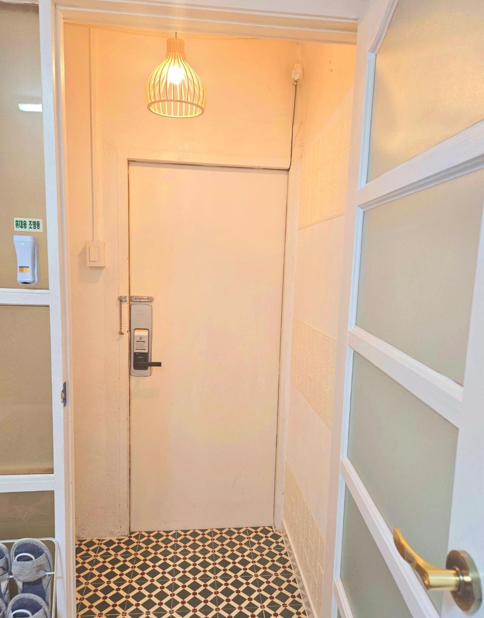 Soul of Seoul - Cozy 3 room stay, 3min from SNU Station