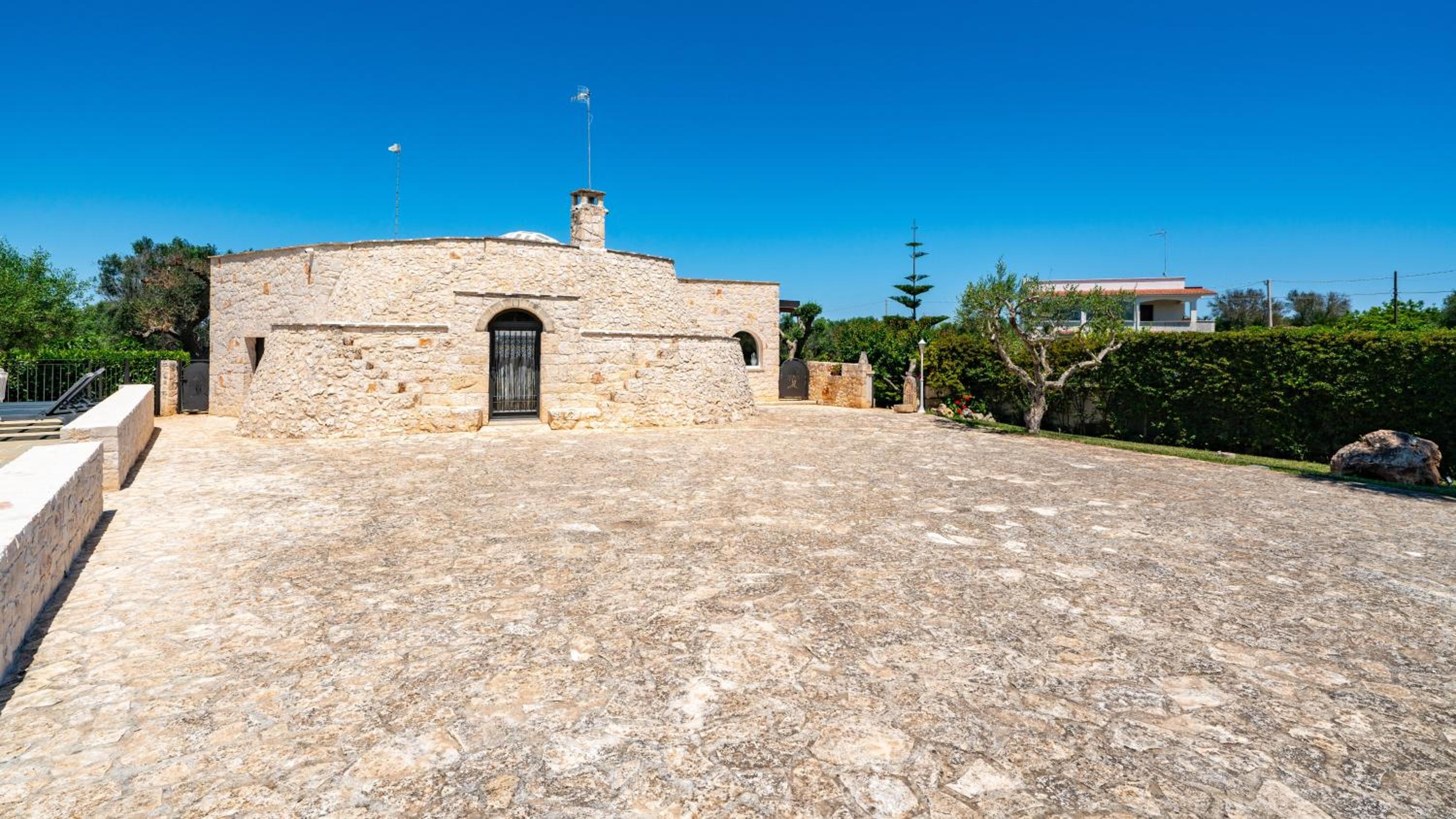 Trullo Giuseppe by Rentbeat