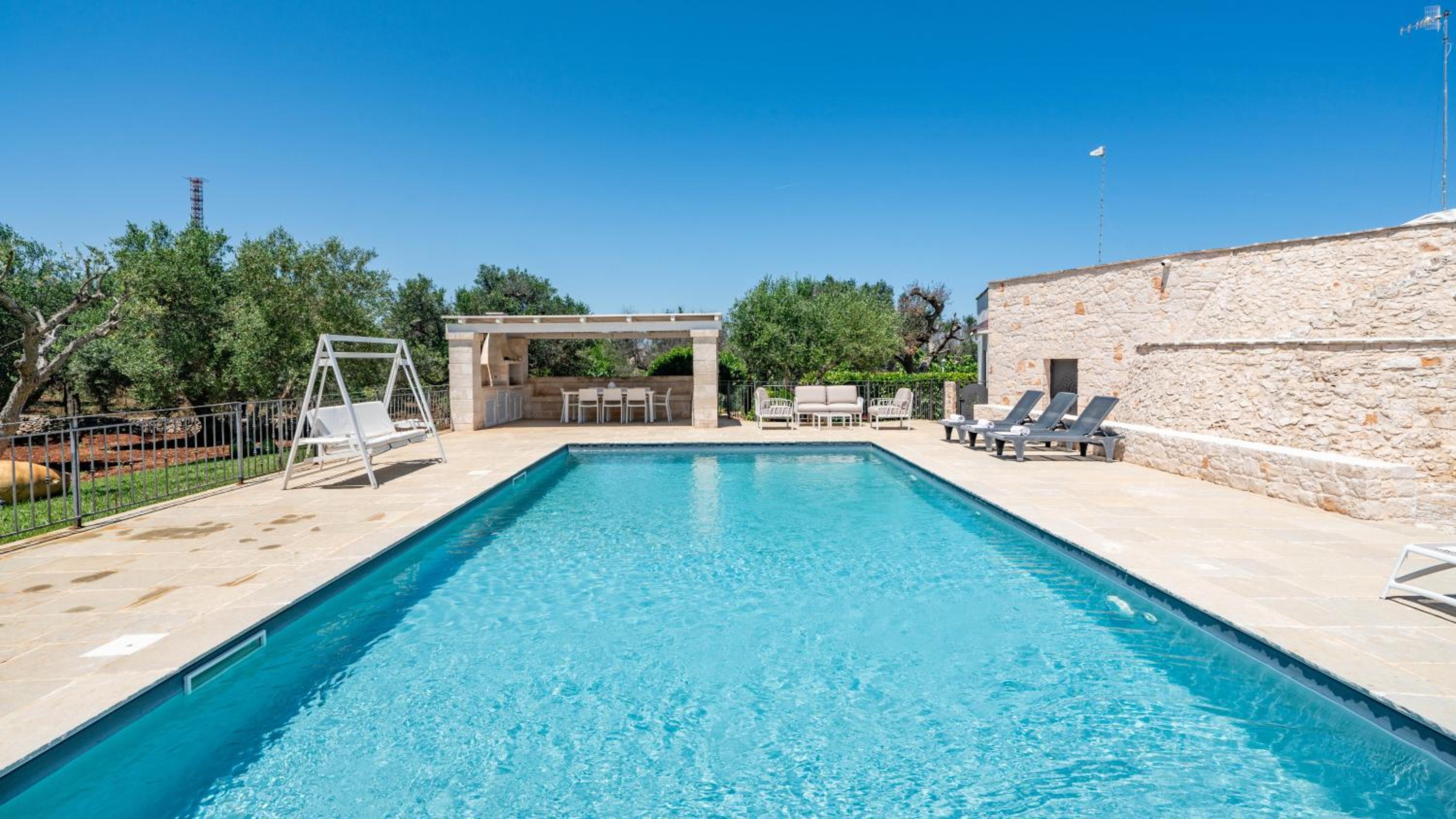 Trullo Giuseppe by Rentbeat