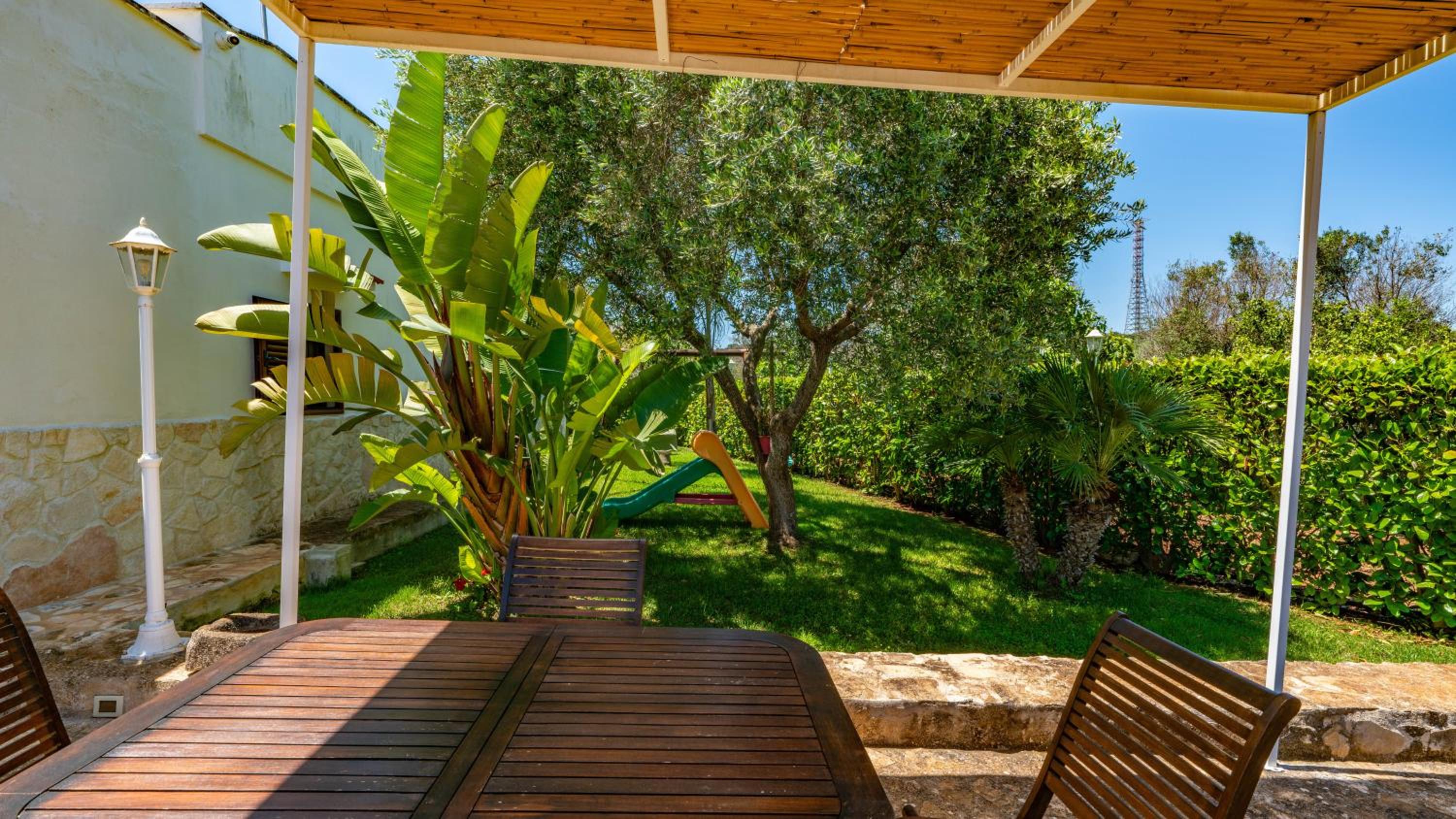 Trullo Giuseppe by Rentbeat