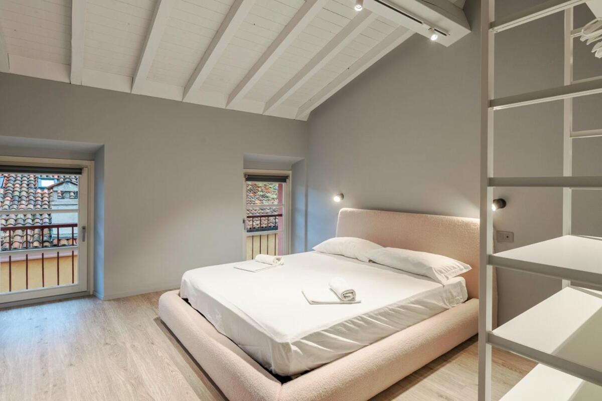 HOST4U - Beautiful Apartment 56 in Brescia City Center Piazzale Arnaldo