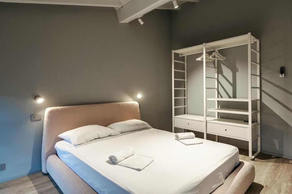 HOST4U - Beautiful Apartment 56 in Brescia City Center Piazzale Arnaldo