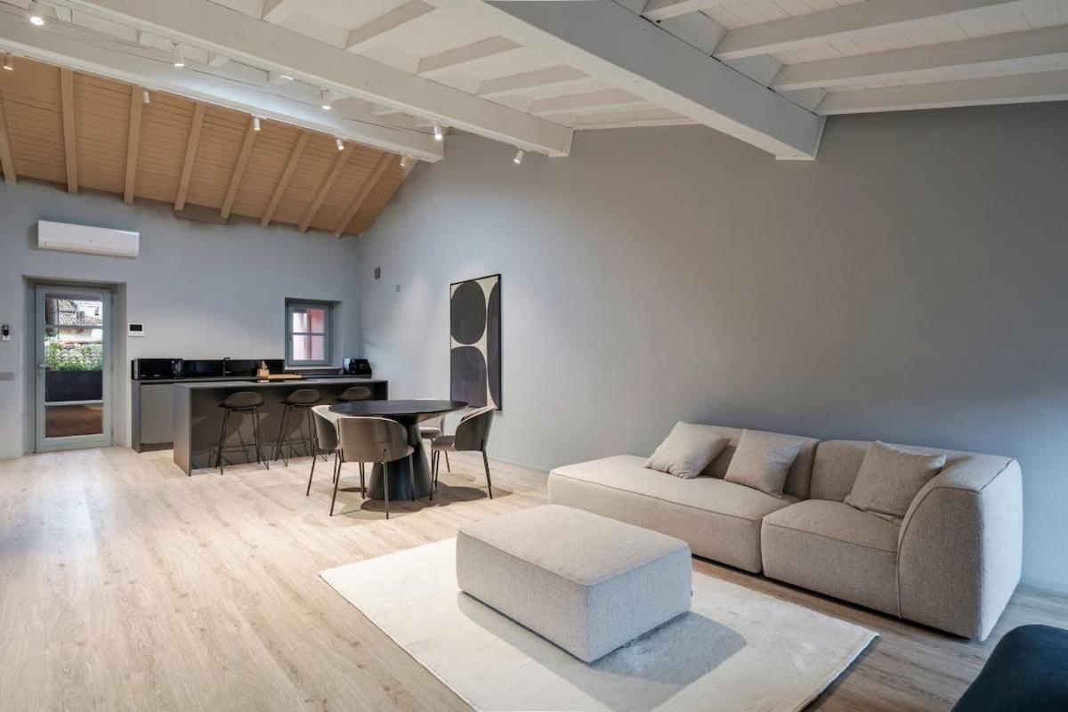 HOST4U - Beautiful Apartment 56 in Brescia City Center Piazzale Arnaldo