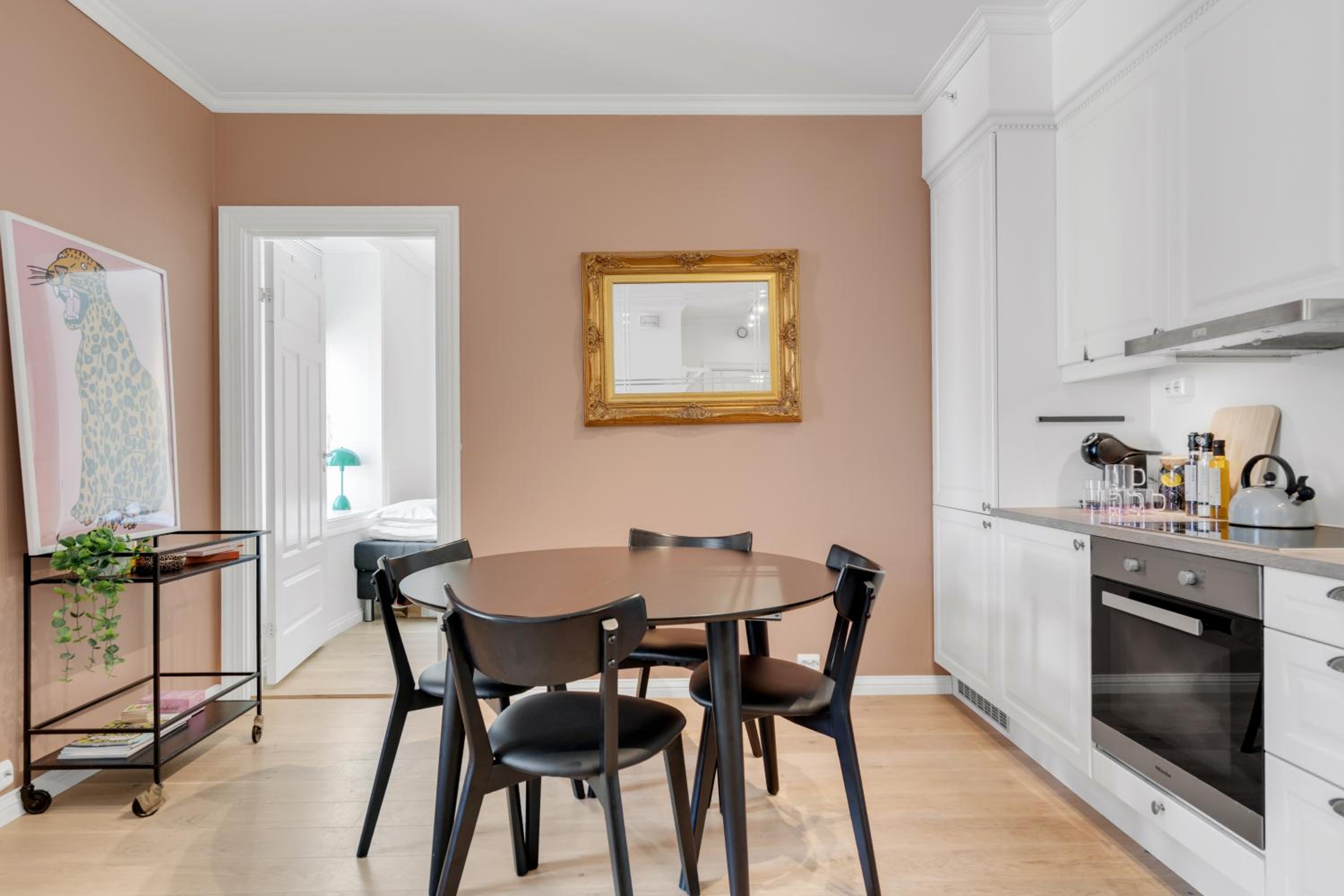 The Polar Rose Suite - Central Comfort in Tromsø