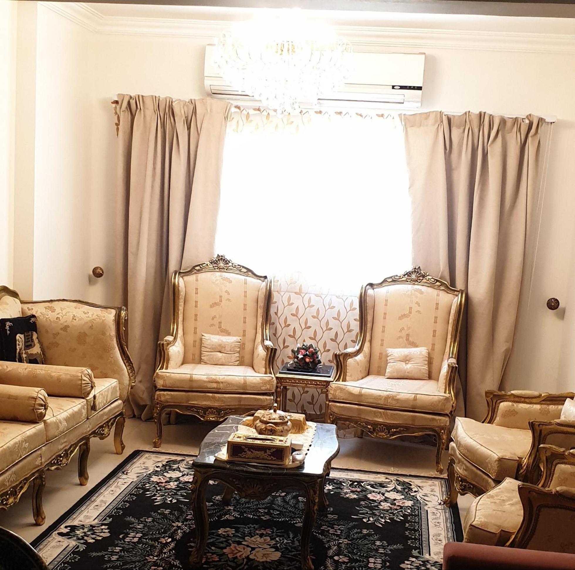 Maadi Grand City Families only