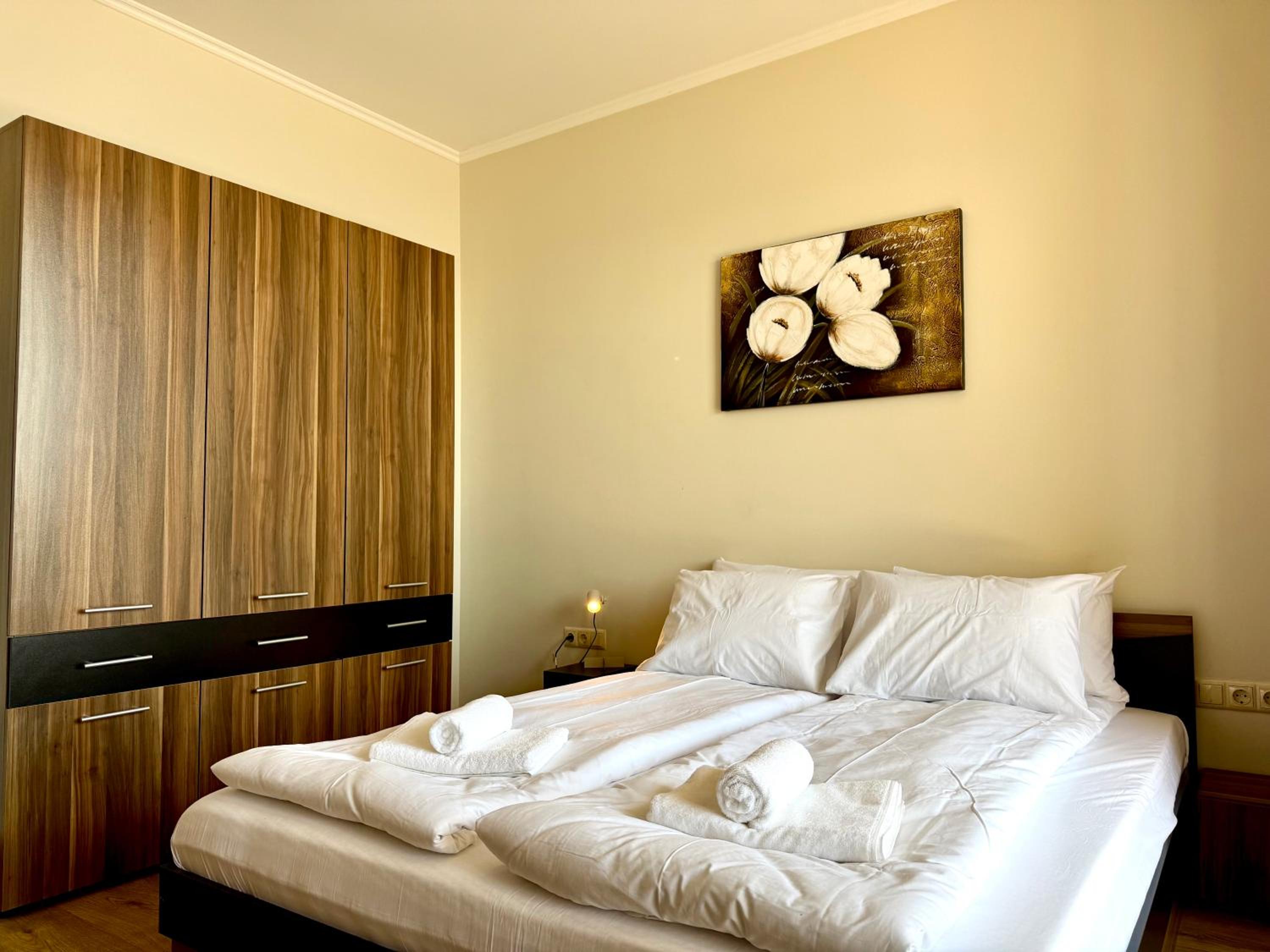 Cosher - Gardenia Palace Apt 11 Free Parking