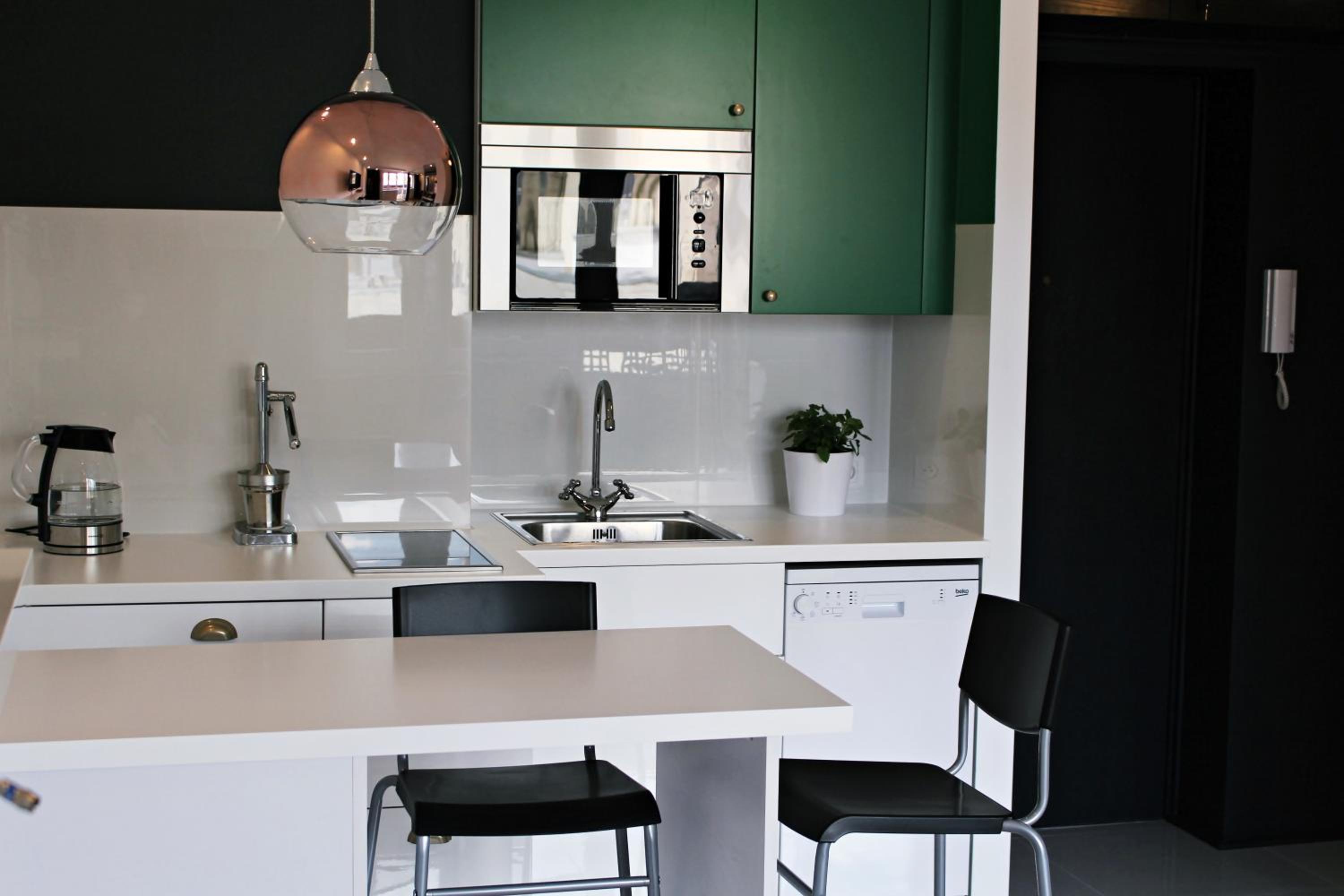 Emerald Mokotowska 59 view 2