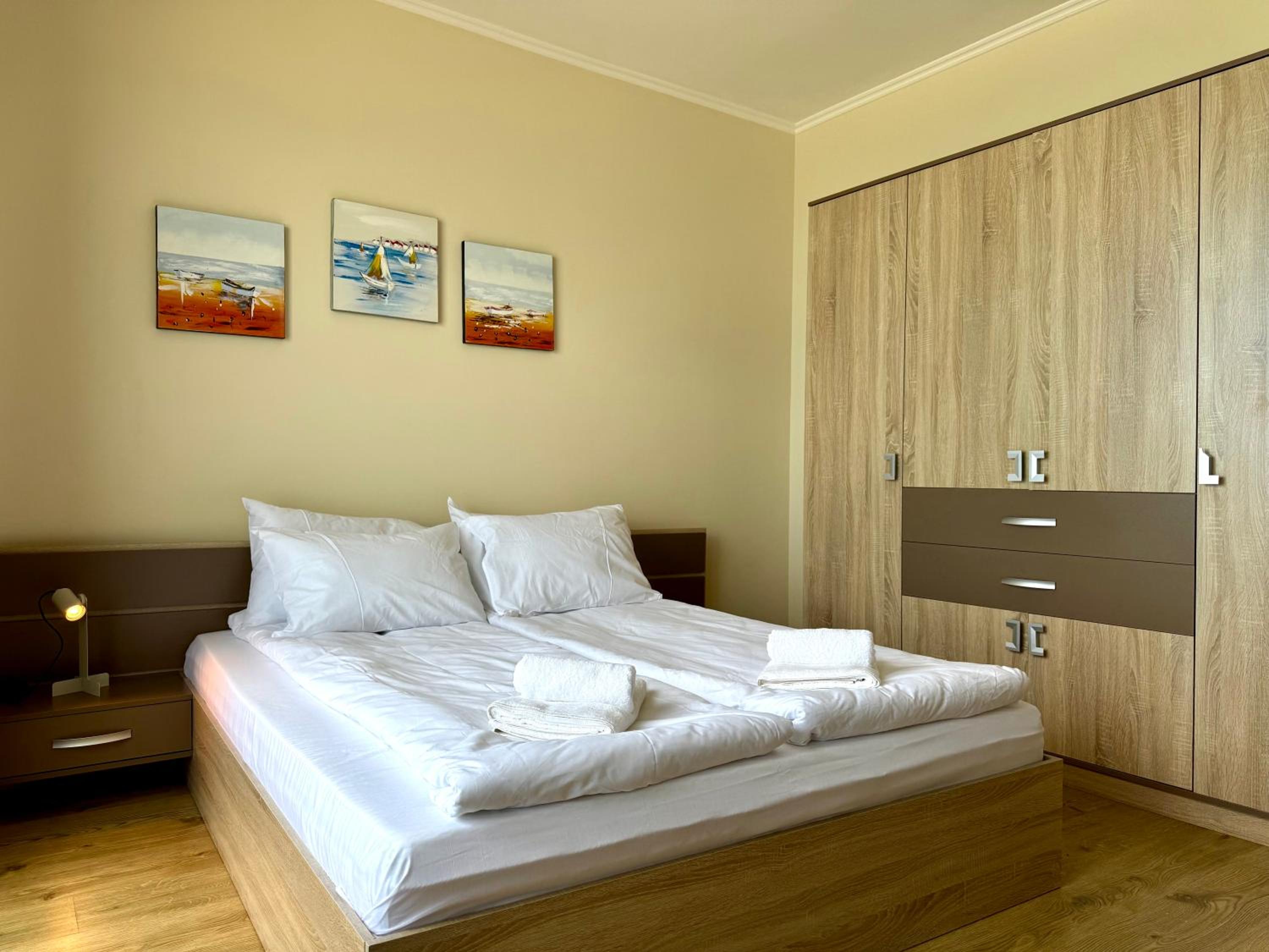 Cosher - Gardenia Palace Apt 7 Free Parking
