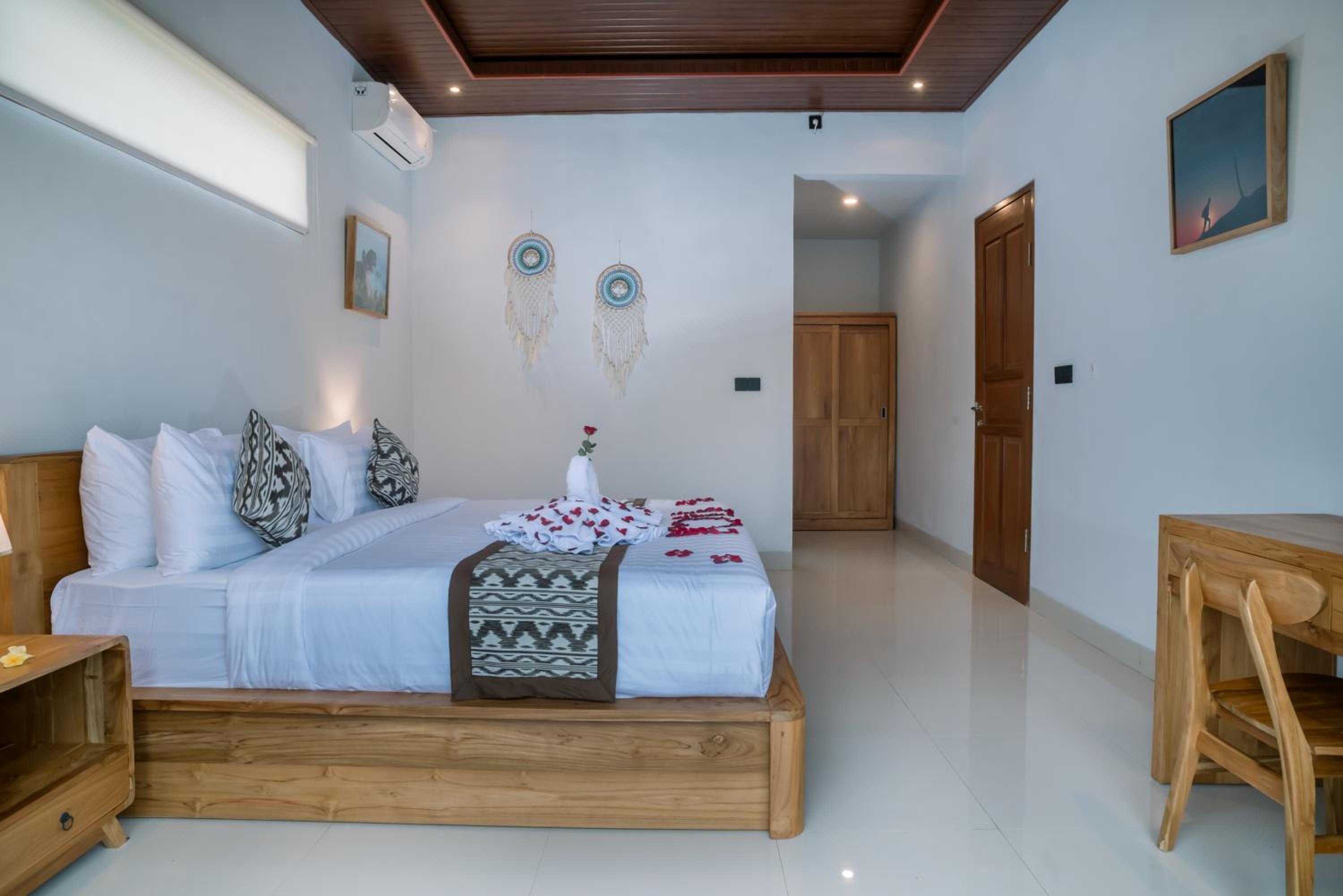 Arga Private Pool Rice Field Villa by EPS