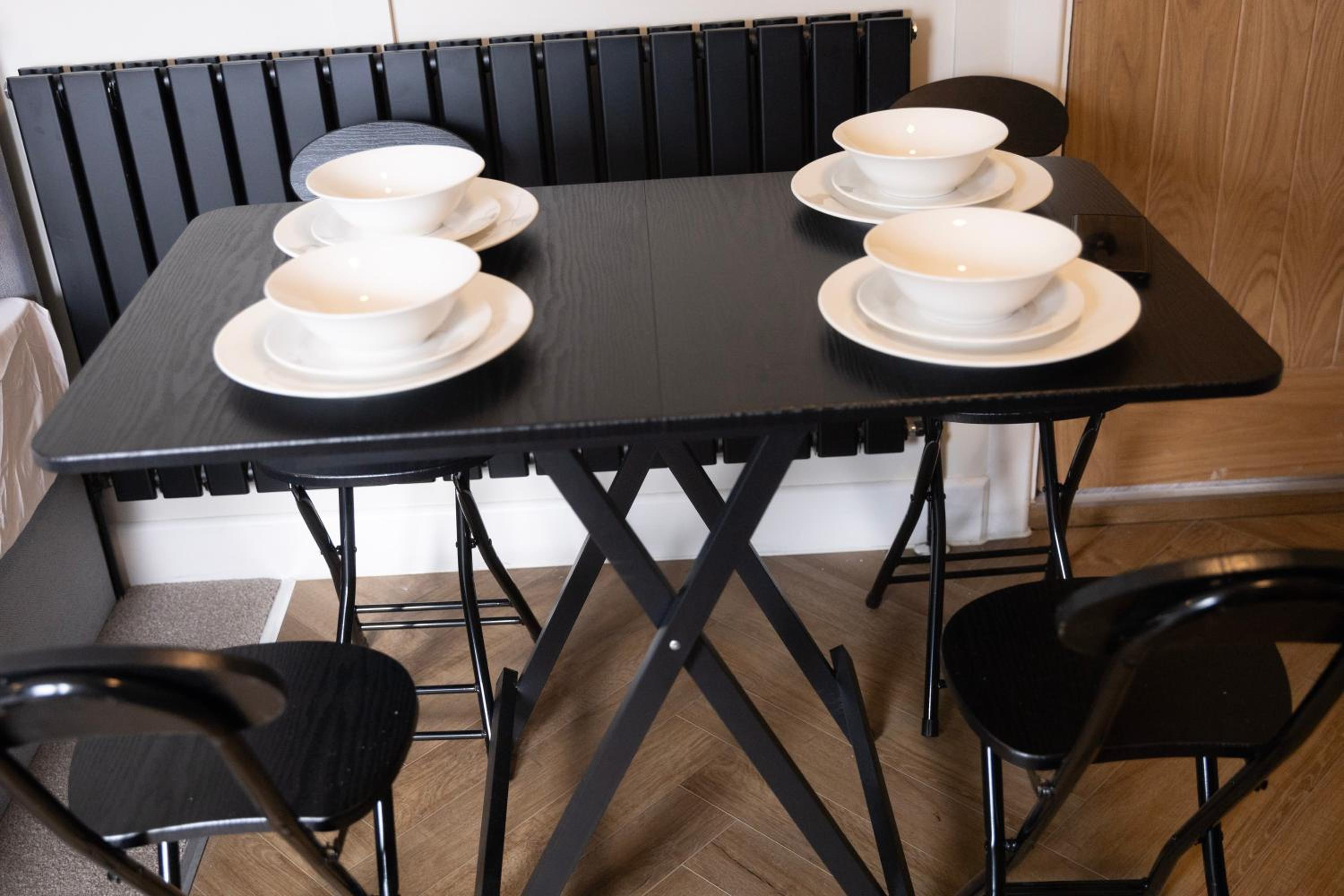 Fresh & Modern Studio Sleeps 3