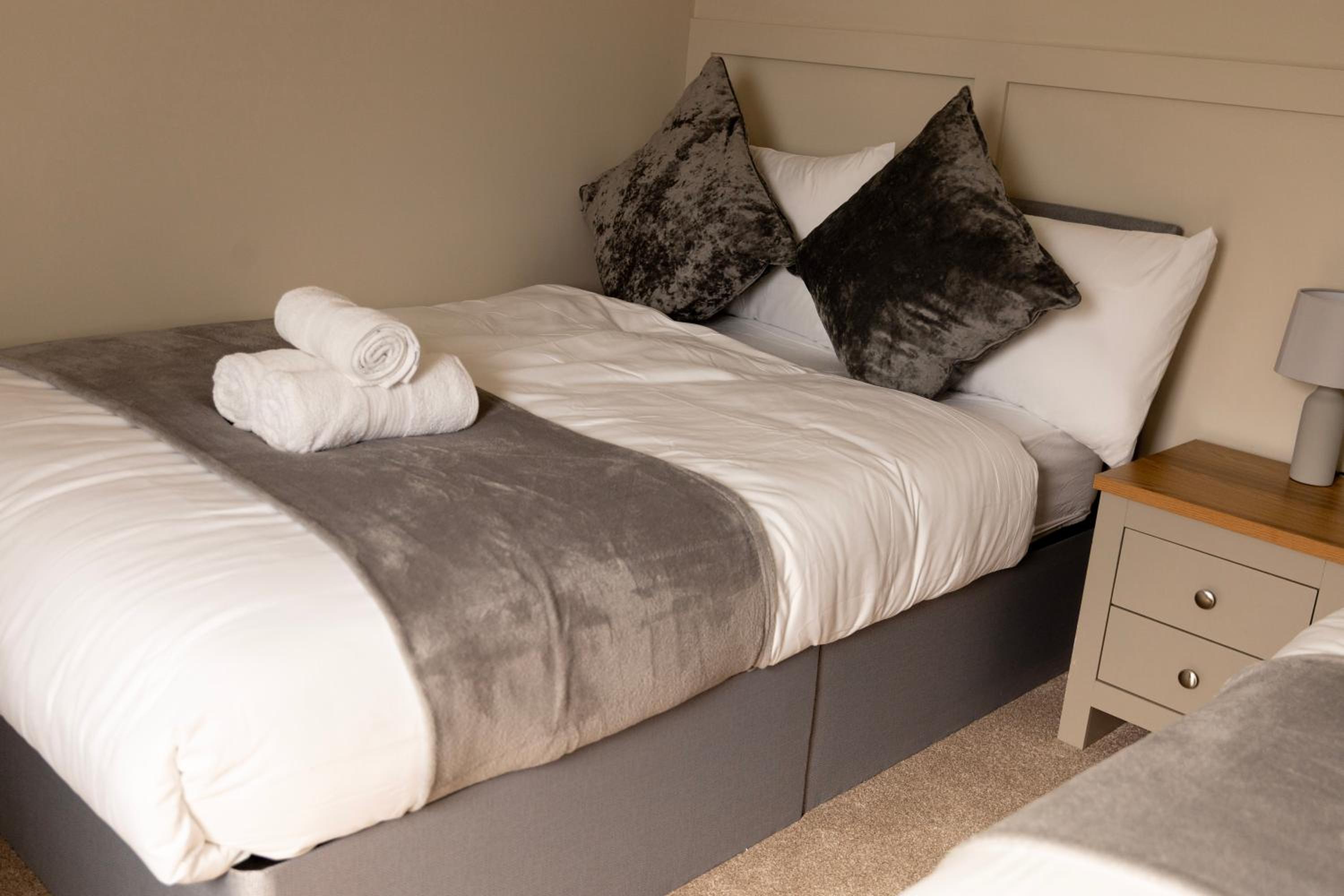 Fresh & Modern Studio Sleeps 3