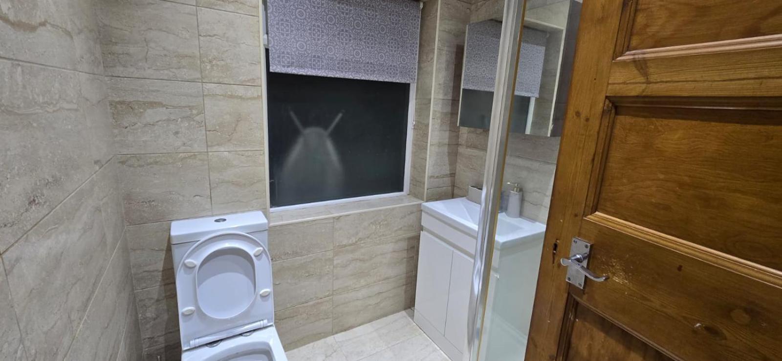 2 Bedroom Flat with Garden